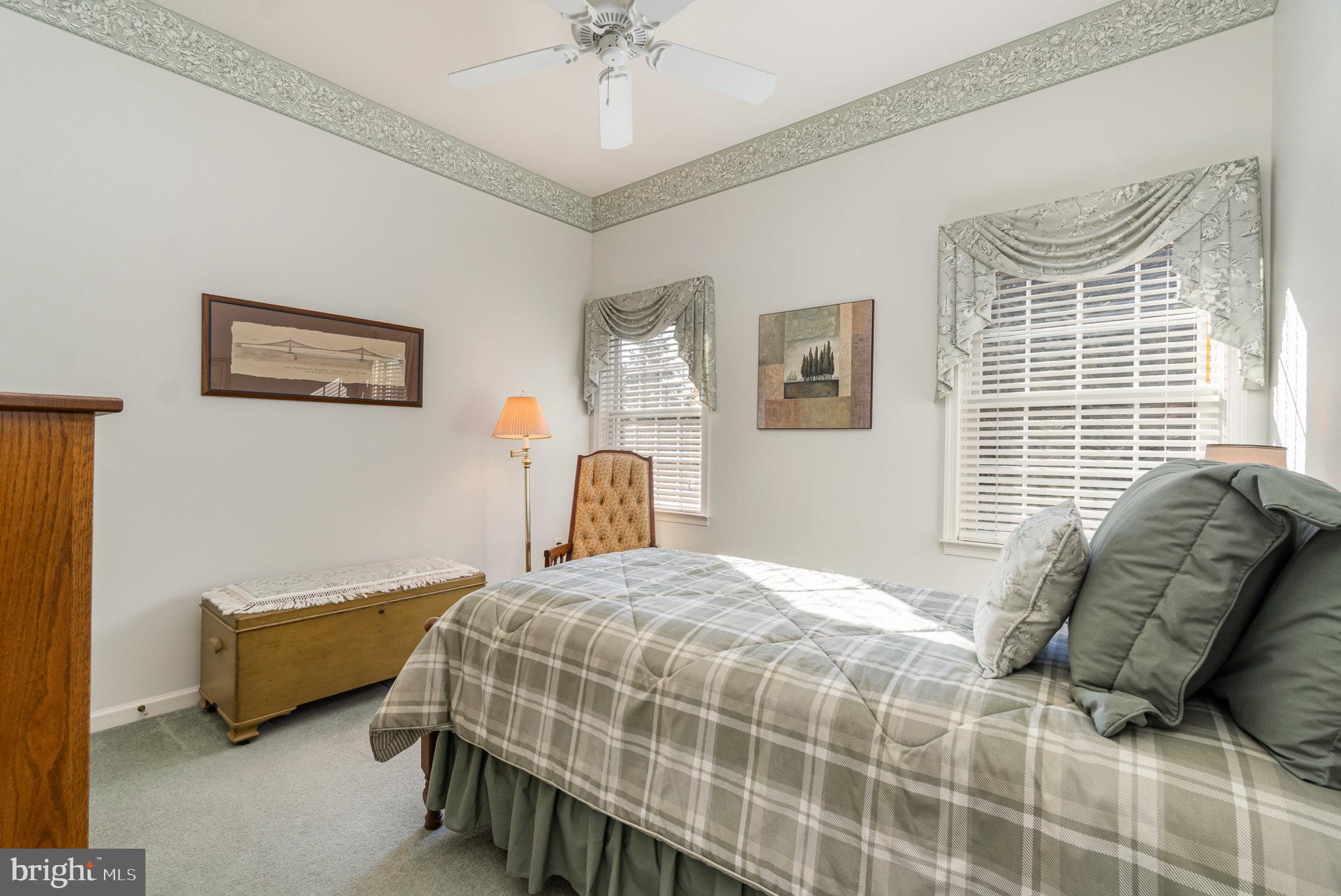 WITNEY RIDGE - Residential