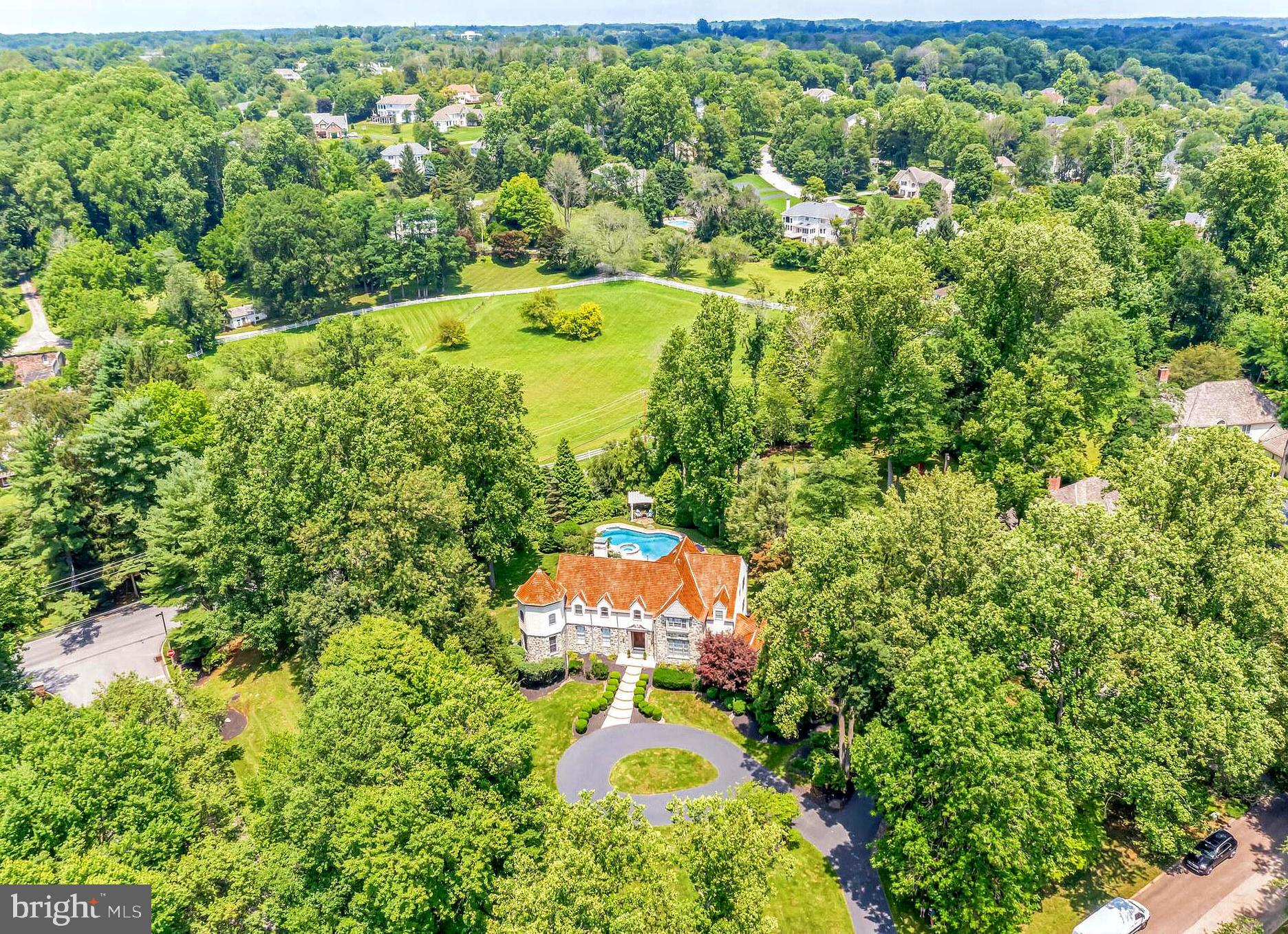 SPRINGTON POINTE - Residential