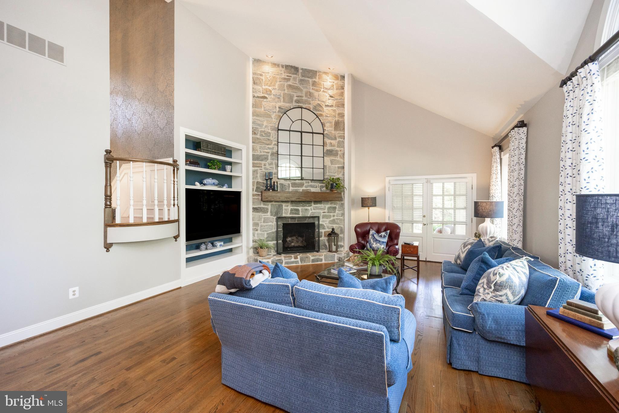 SPRINGTON POINTE - Residential