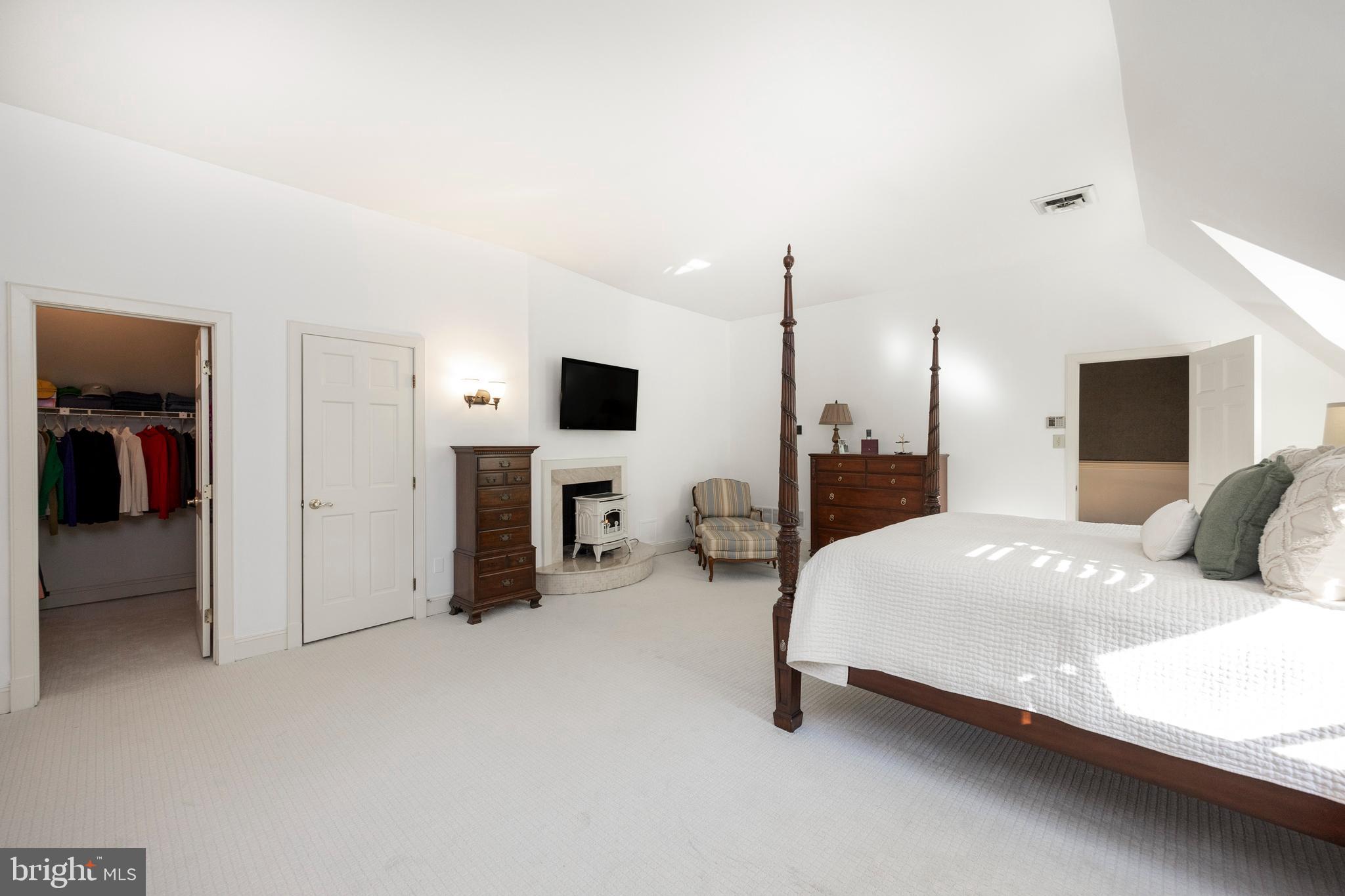 SPRINGTON POINTE - Residential