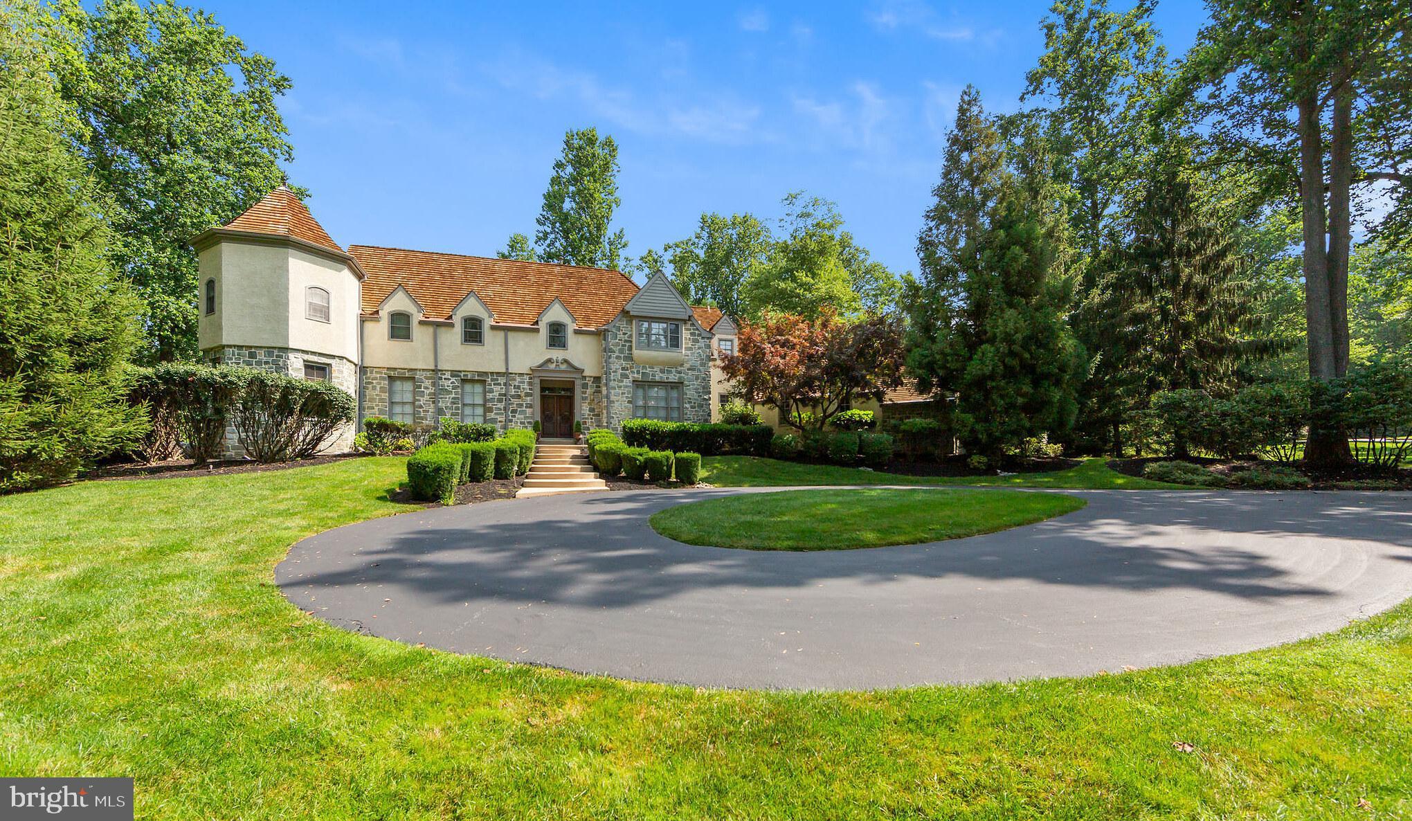 SPRINGTON POINTE - Residential