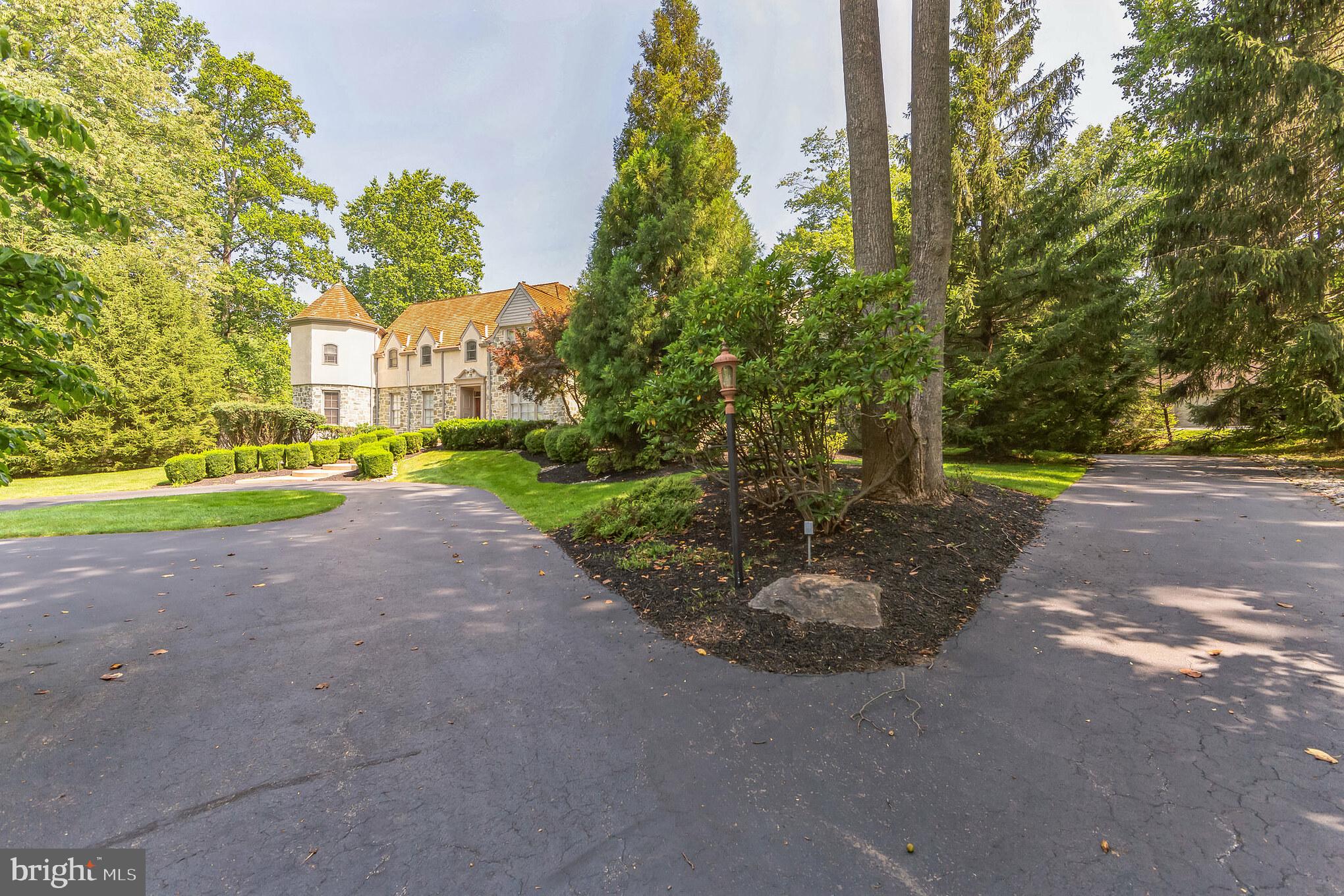 SPRINGTON POINTE - Residential