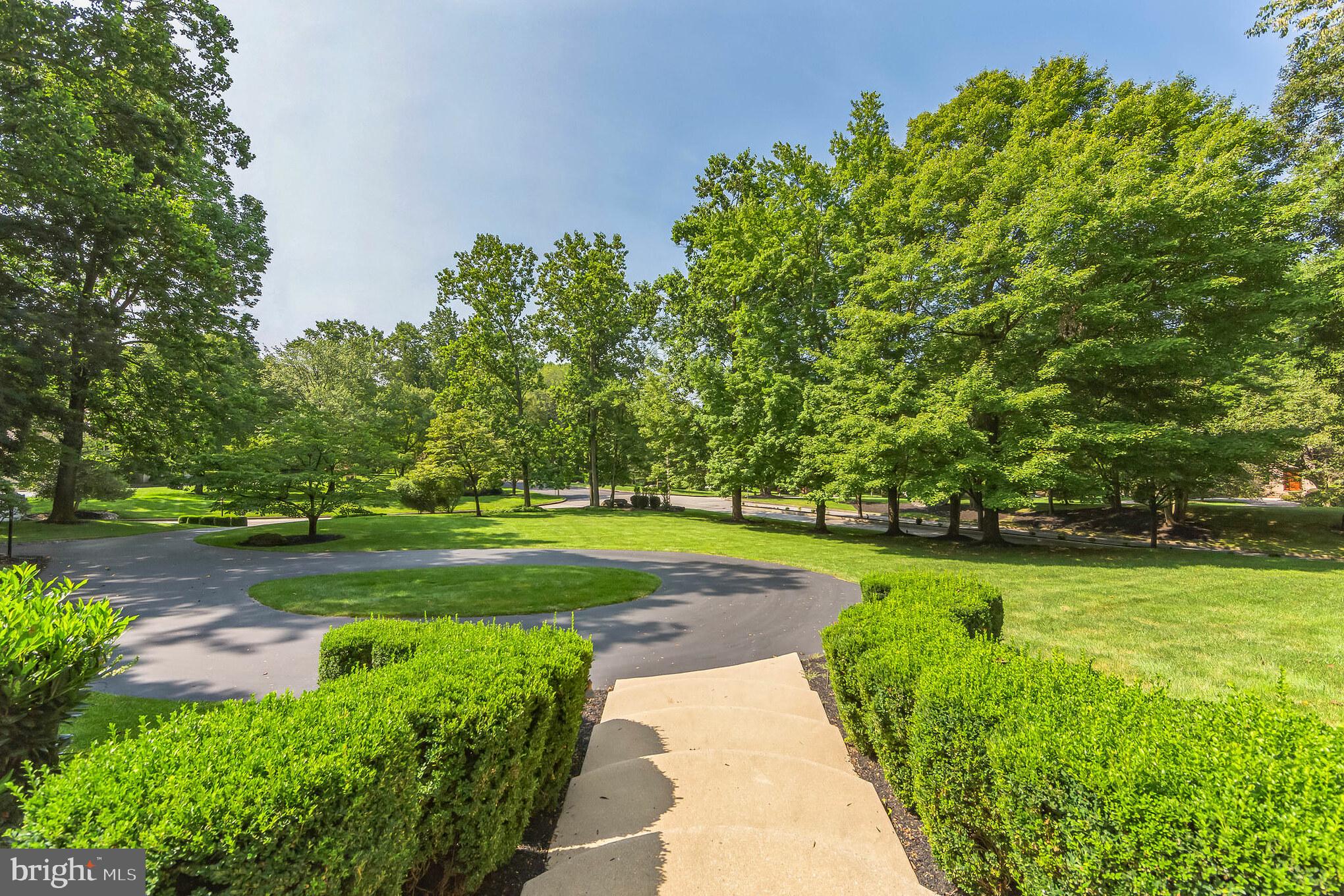 SPRINGTON POINTE - Residential