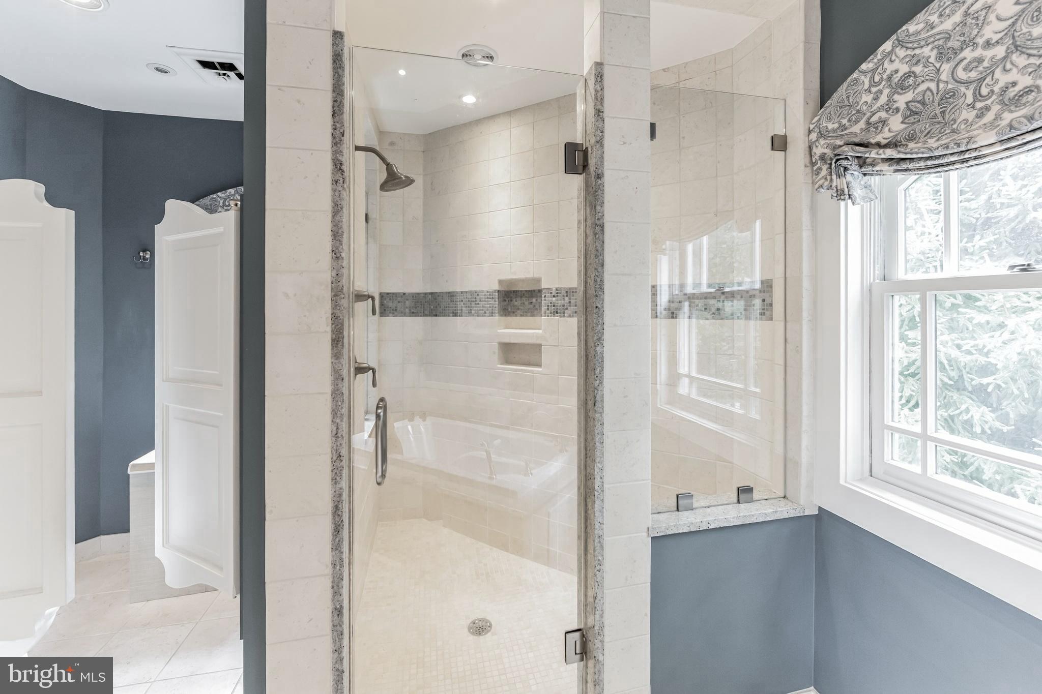 SPRINGTON POINTE - Residential