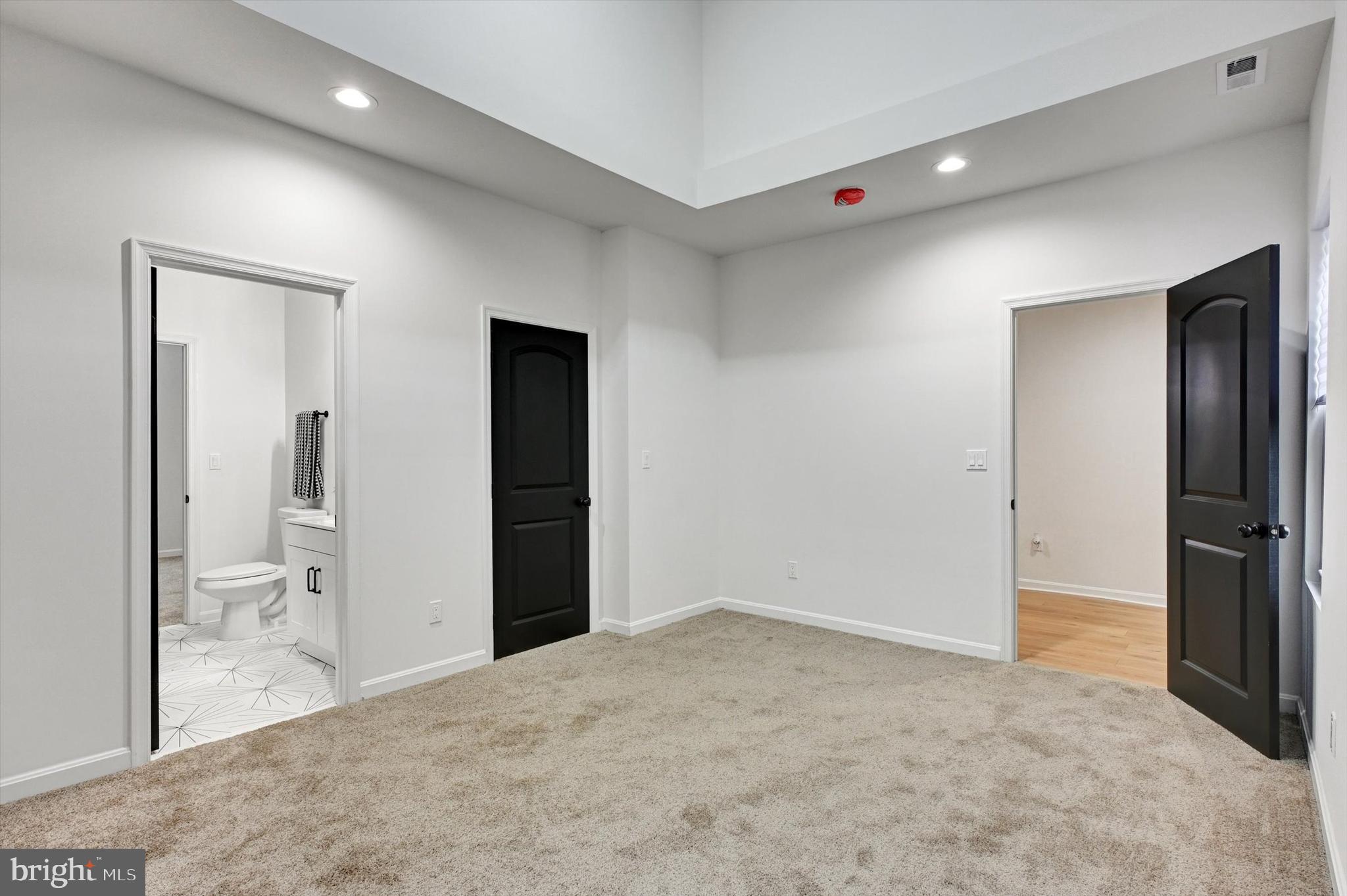 GWYNN OAK - Residential