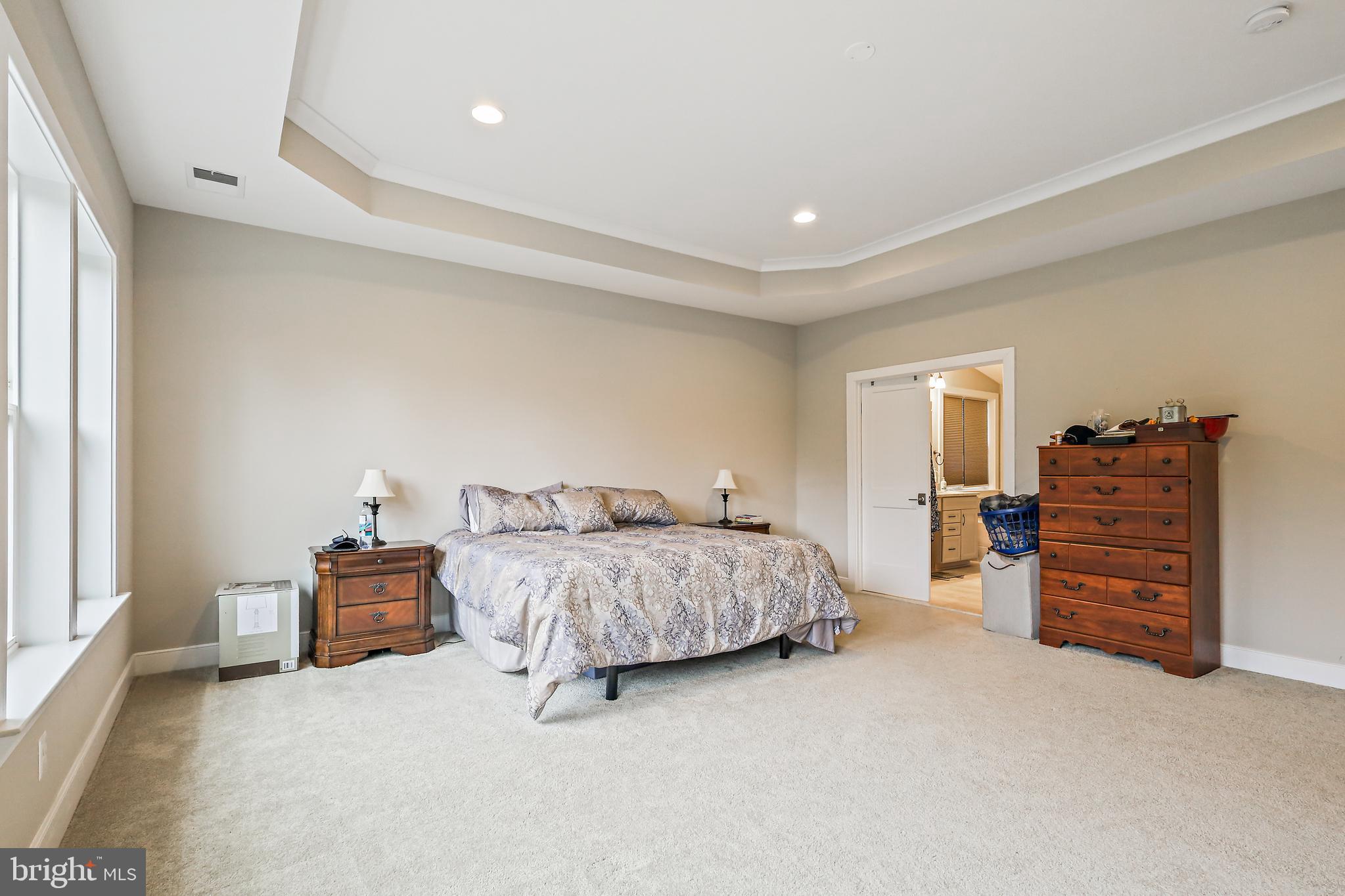 WAYNEWOOD - Residential Lease