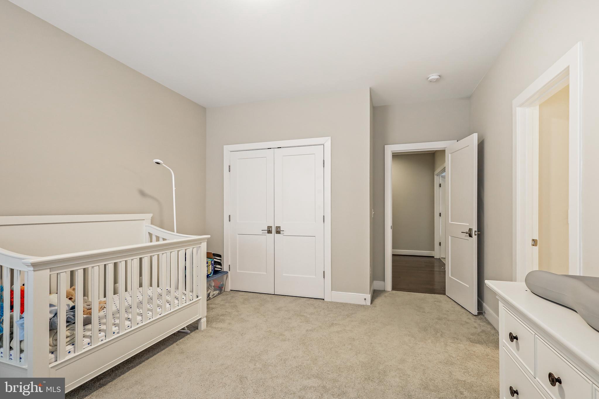 WAYNEWOOD - Residential Lease