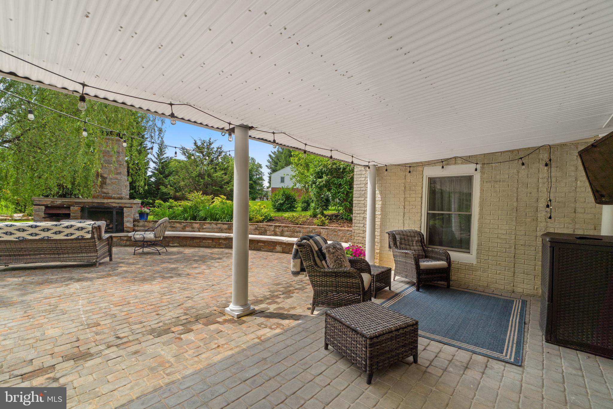 2550 WELLWORTH WAY
