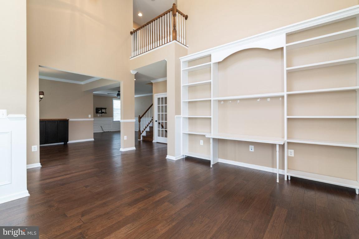 DOMINION VALLEY - Residential Lease