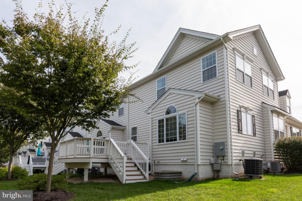 DOMINION VALLEY - Residential Lease