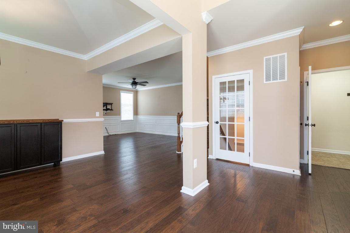 DOMINION VALLEY - Residential Lease