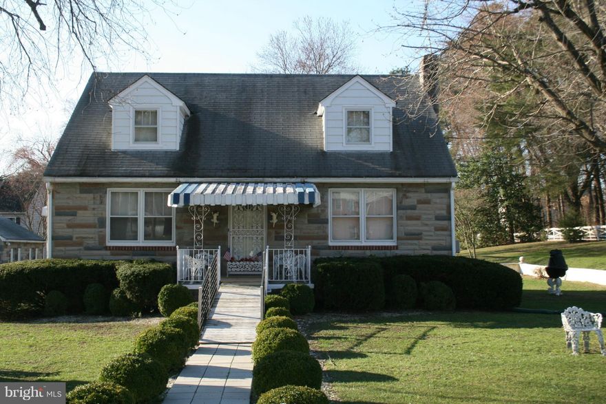 Don't wait check out this Charming 4 bedroom Cape Cod home with 3 levels.  1st floor  Large Country kitchen,  living room, 2 main level bedrooms, one full bath. *  2nd level 2 large bedrooms and one  half bath,  *lower level family room, and den. Also nice Detached one car garage, All this on .93 acres.  One year 2-10 warrantry included.