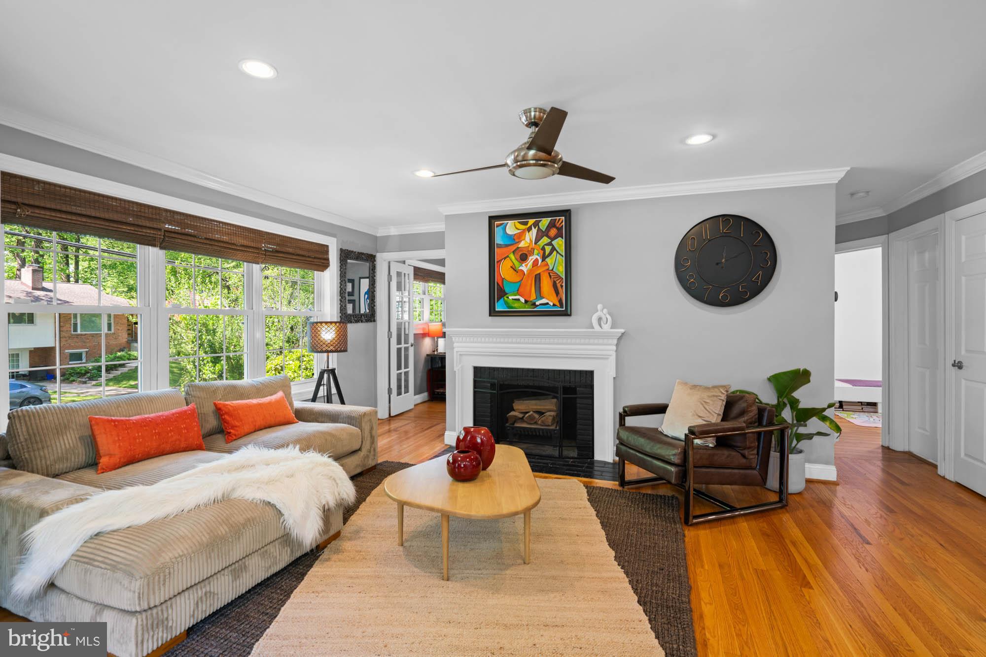 KENSINGTON - Residential