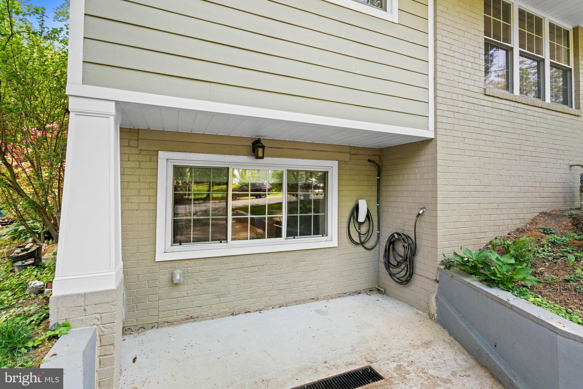 KENSINGTON - Residential