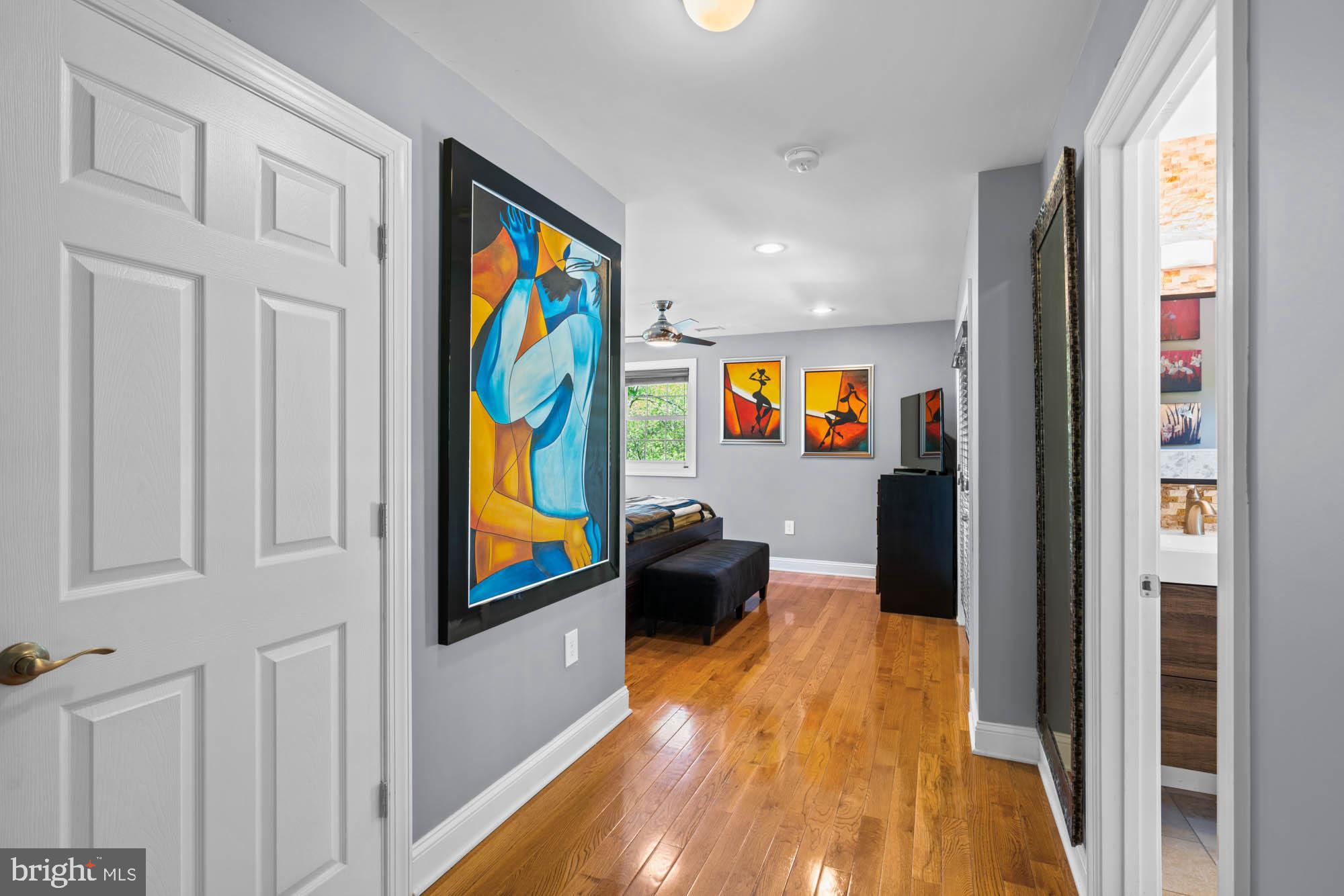 KENSINGTON - Residential