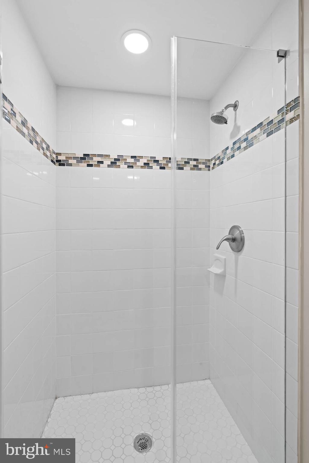 KENSINGTON - Residential