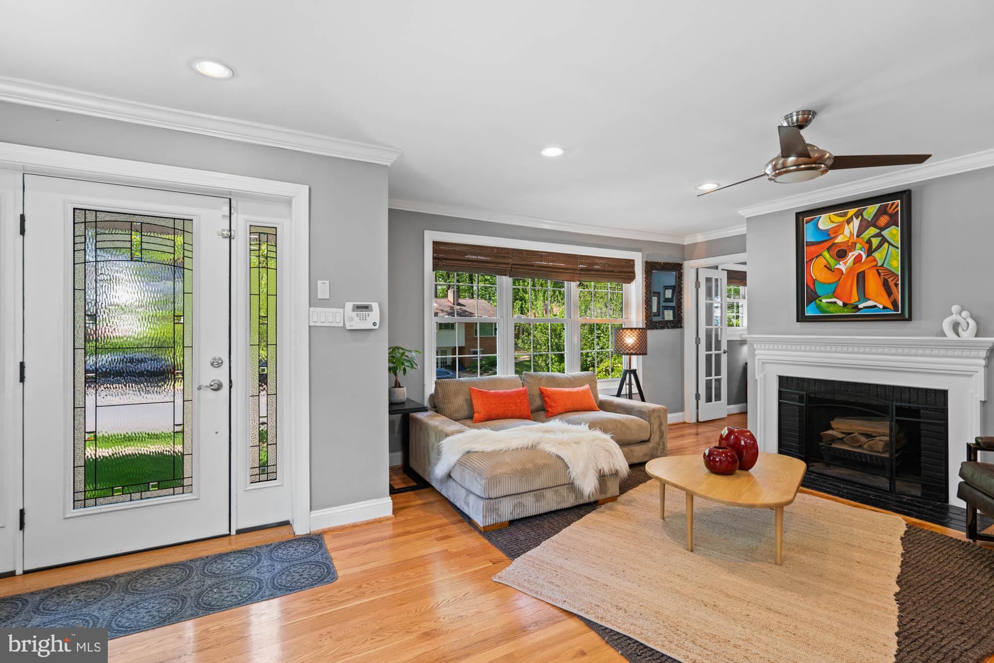 KENSINGTON - Residential