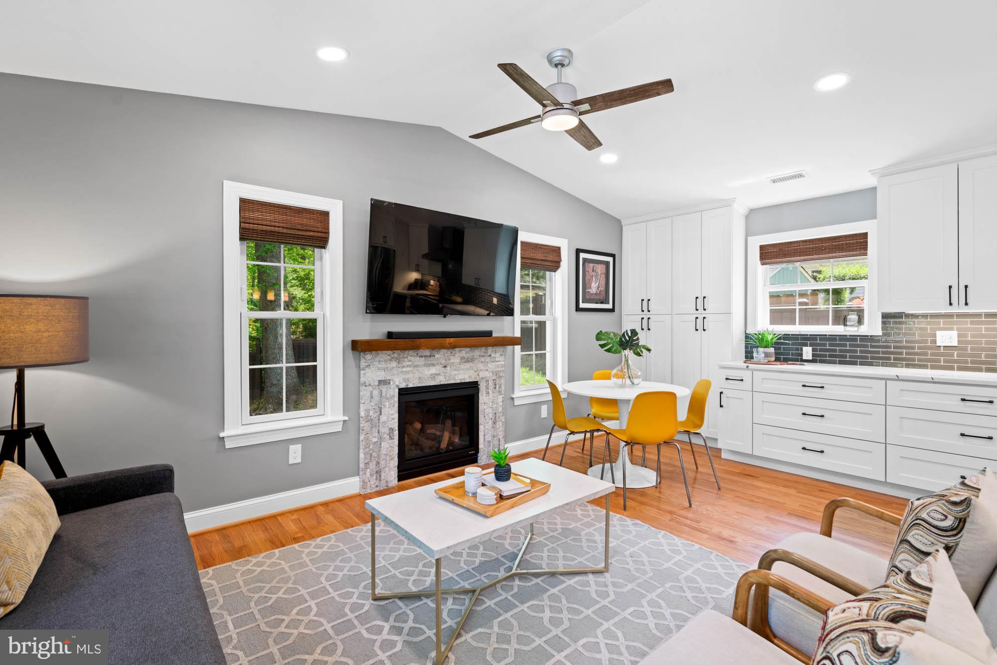 KENSINGTON - Residential