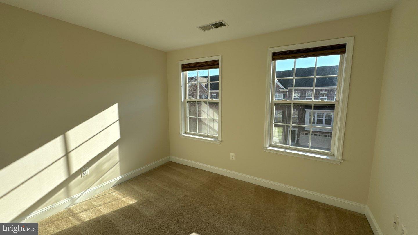 EMERSON - Residential Lease