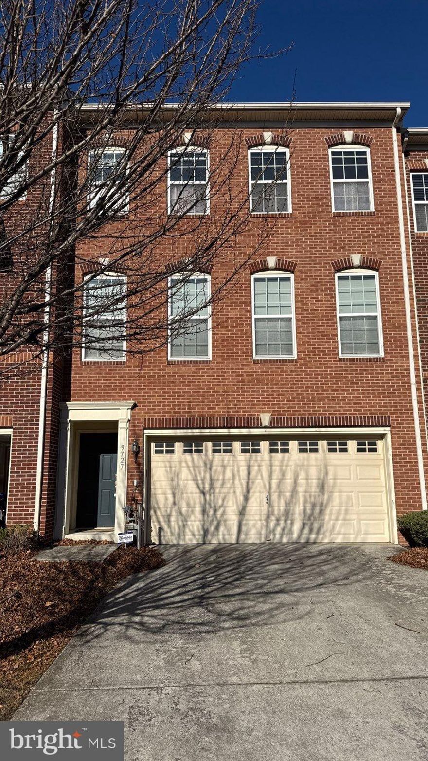 Spacious three bedroom three and half bath town home in north Laurel. Includes a finished basement, eat in kitchen with all stainless steel appliances, and breakfast bar. Hardwood floors, ceramic tile, and wall to wall carpet throughout the home. Deck, fireplace and two car garage for parking. Walking paths, water fountains, playgrounds, community pool, community,hot tub, tennis court, club house, and community pool included. No smoking. Pets considered.