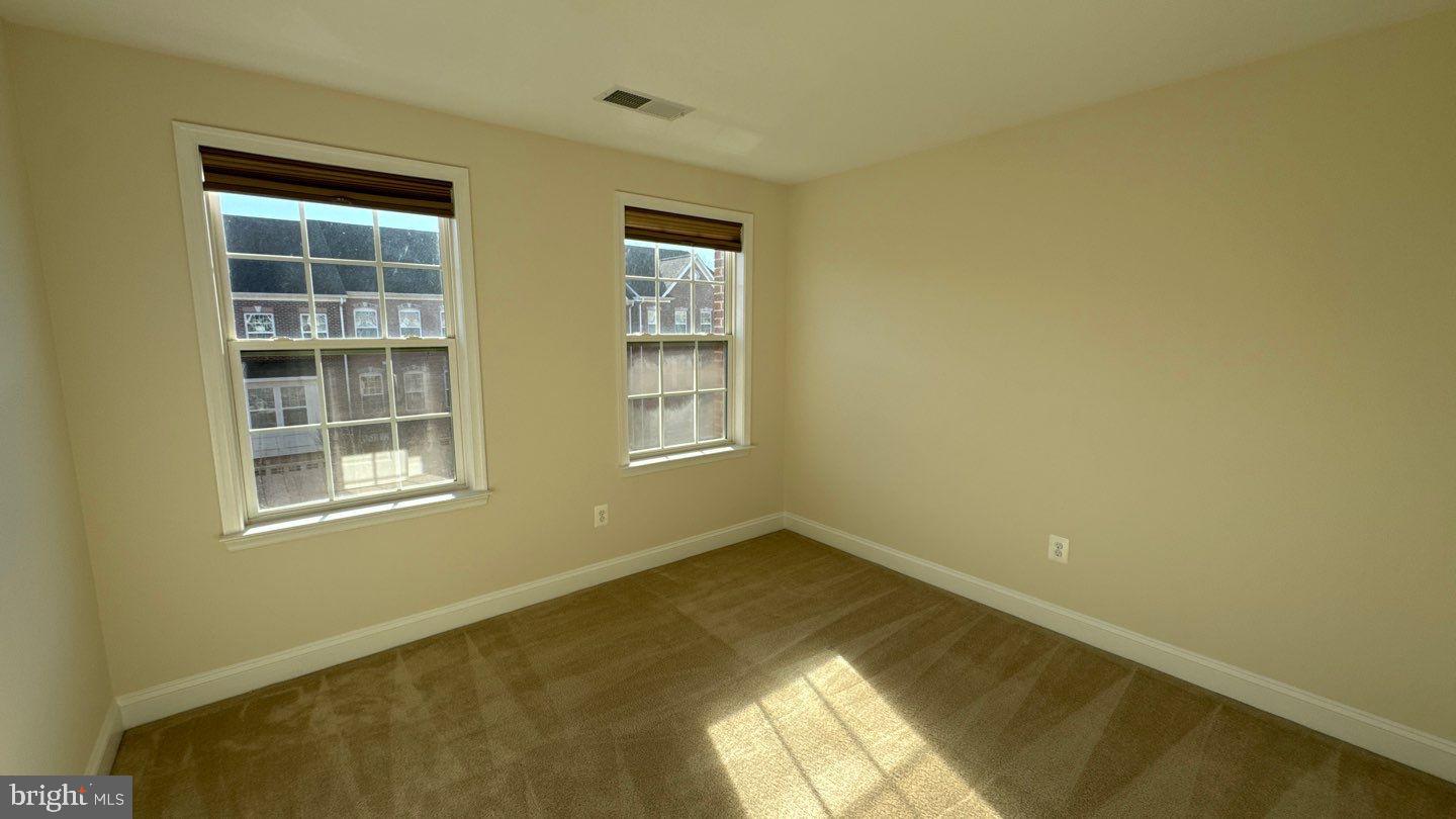 EMERSON - Residential Lease