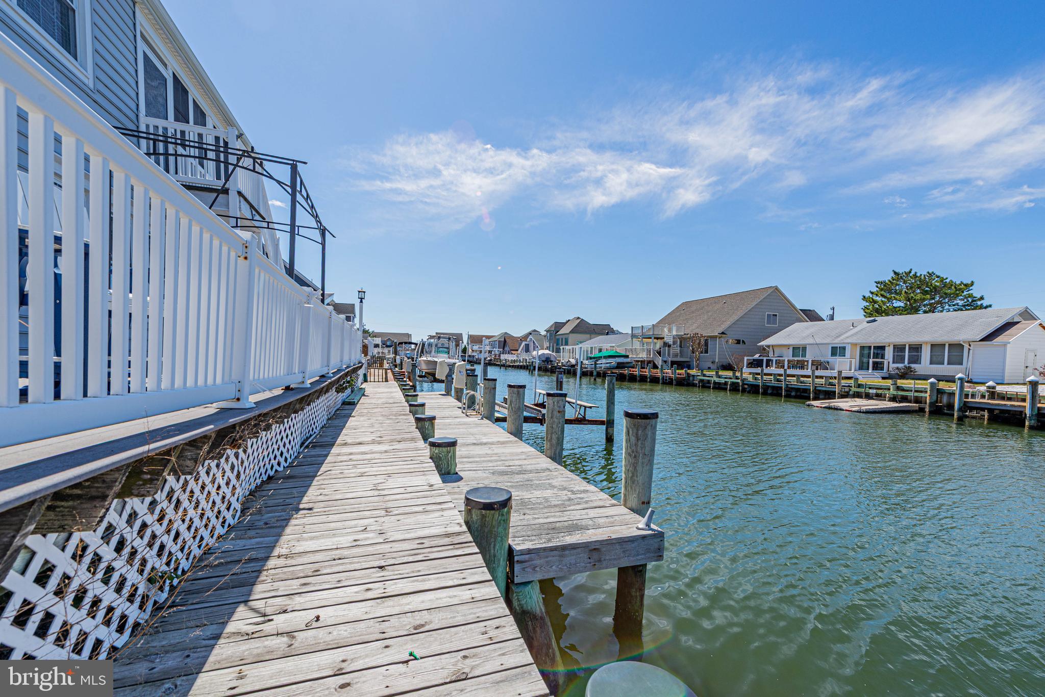 CAINE KEYS II EXT - Residential