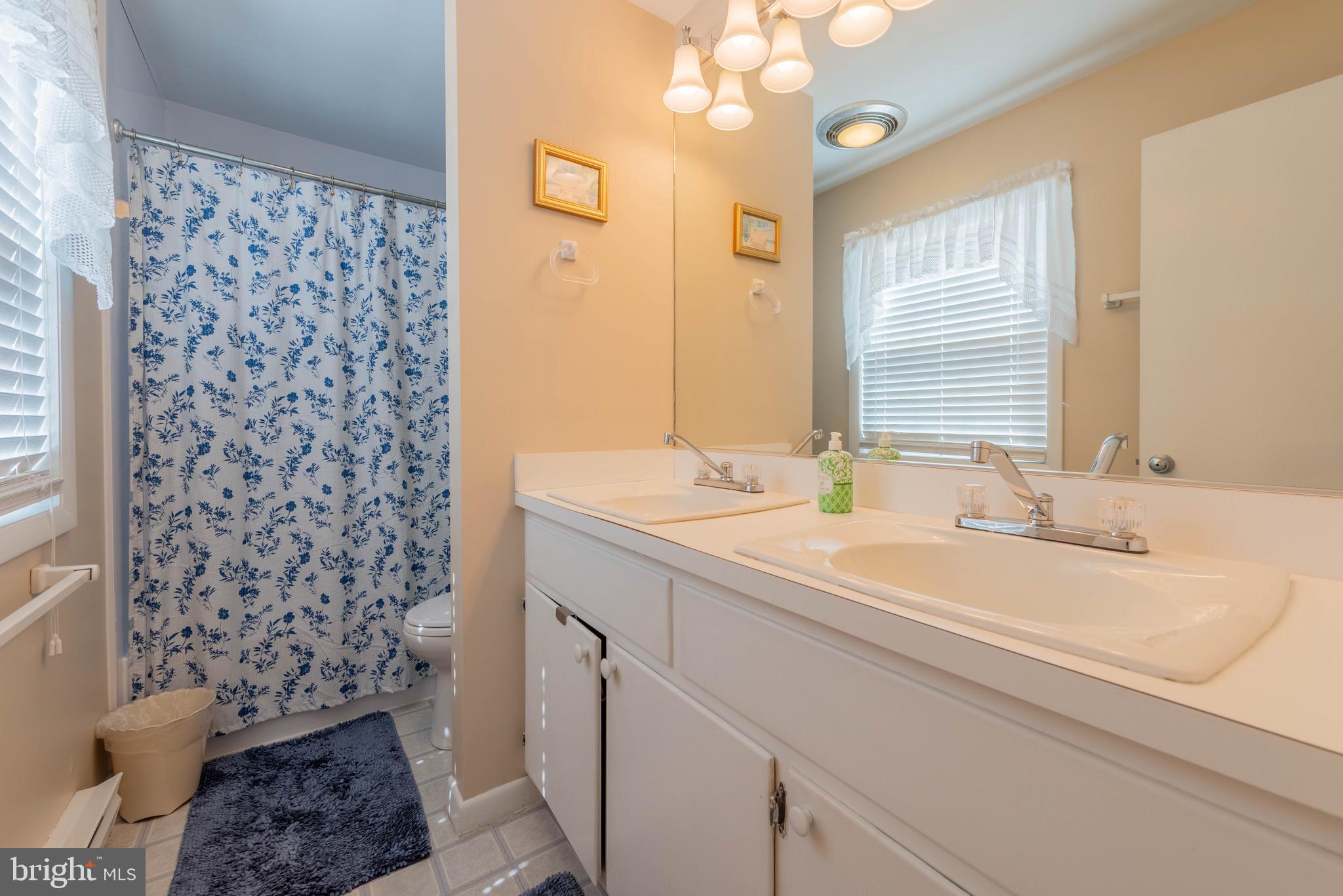 CAINE KEYS II EXT - Residential