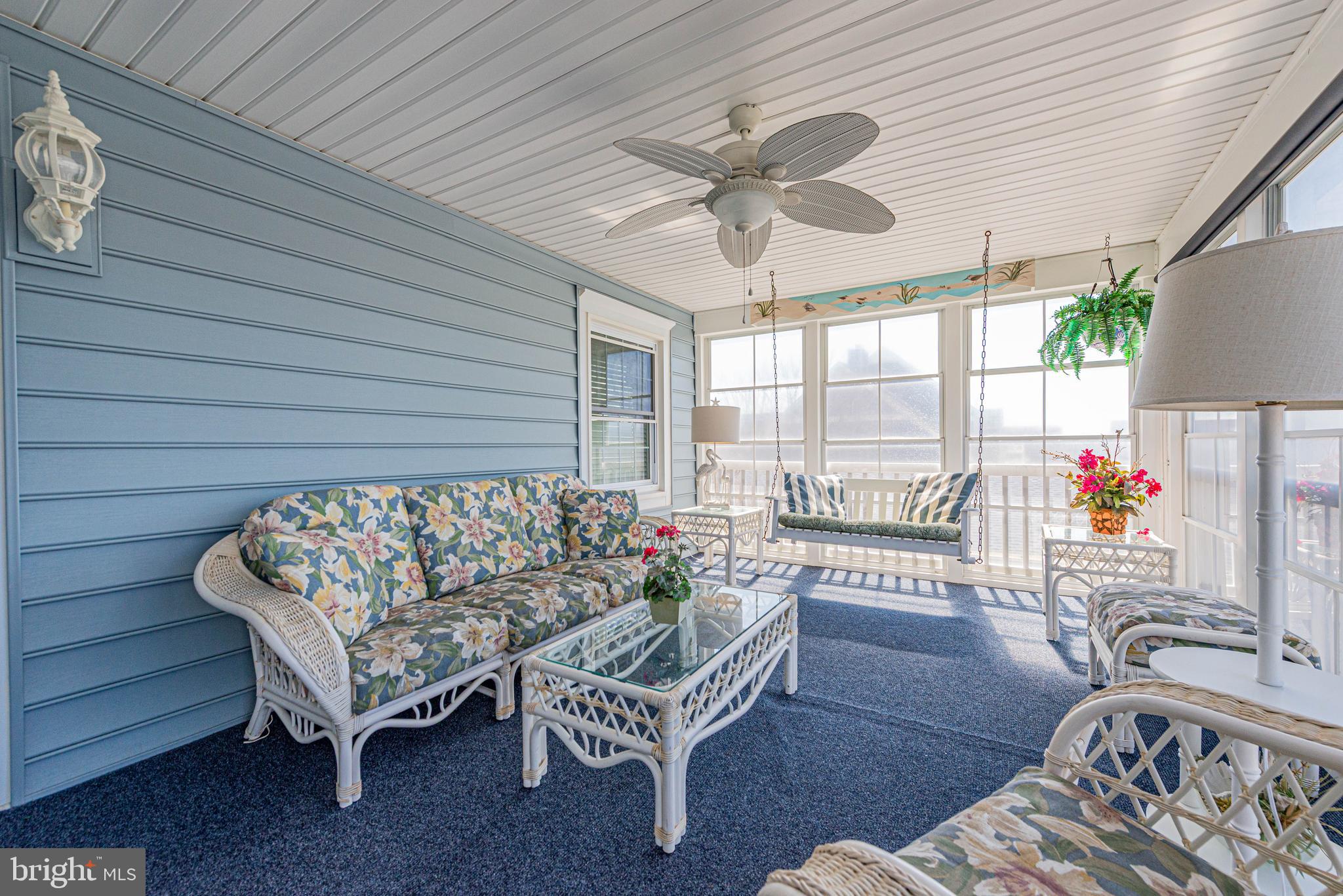 CAINE KEYS II EXT - Residential