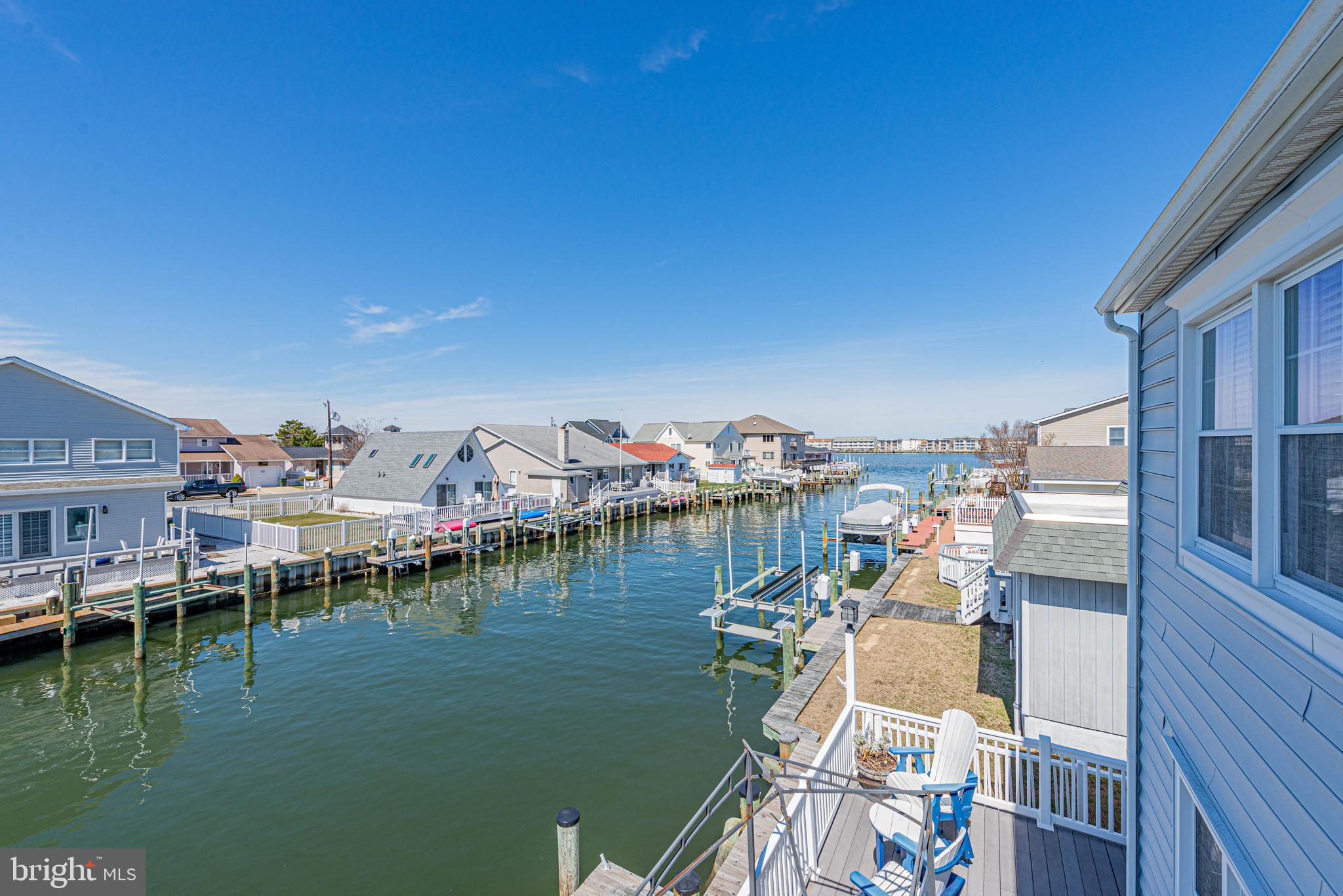 CAINE KEYS II EXT - Residential