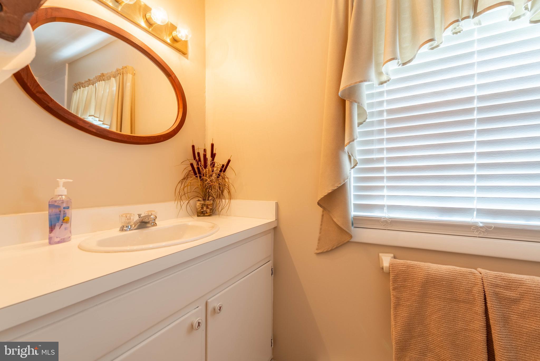 CAINE KEYS II EXT - Residential