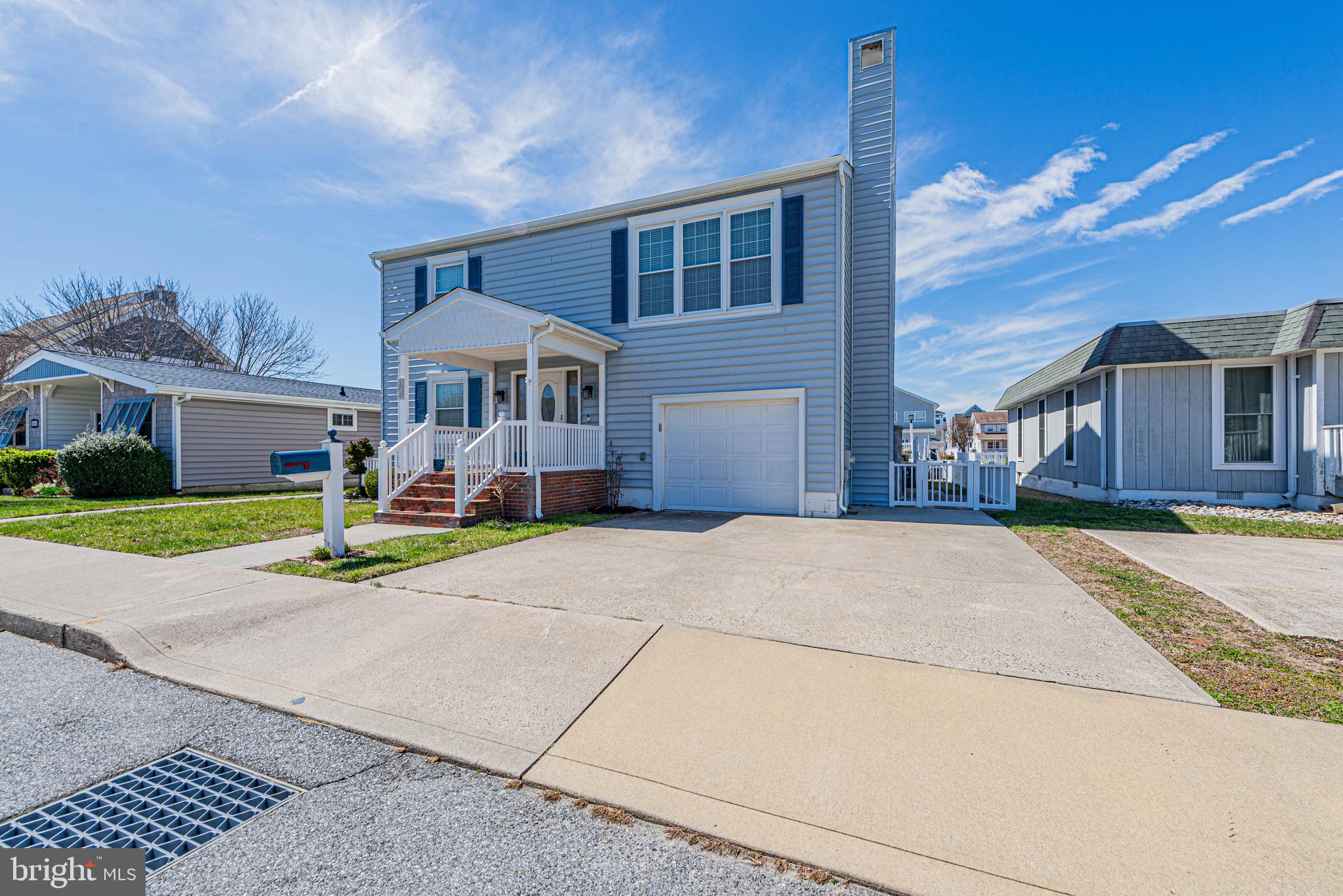 CAINE KEYS II EXT - Residential