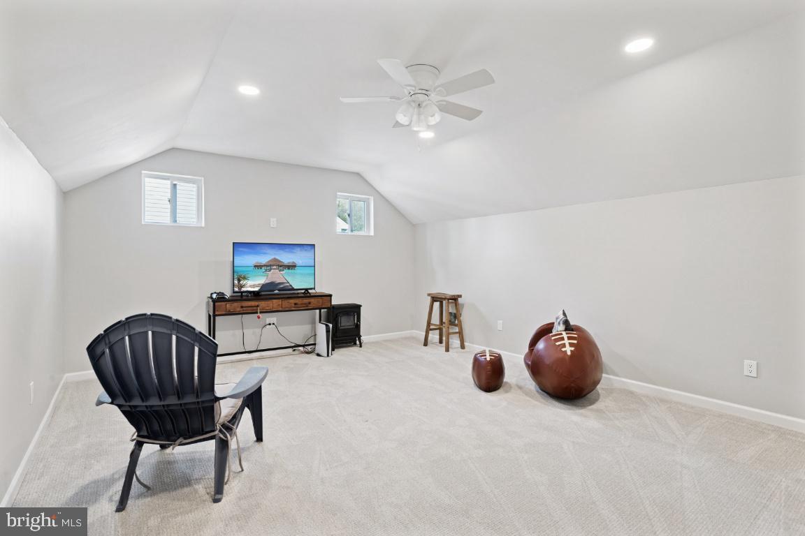 ASHTON DOWNS - Residential