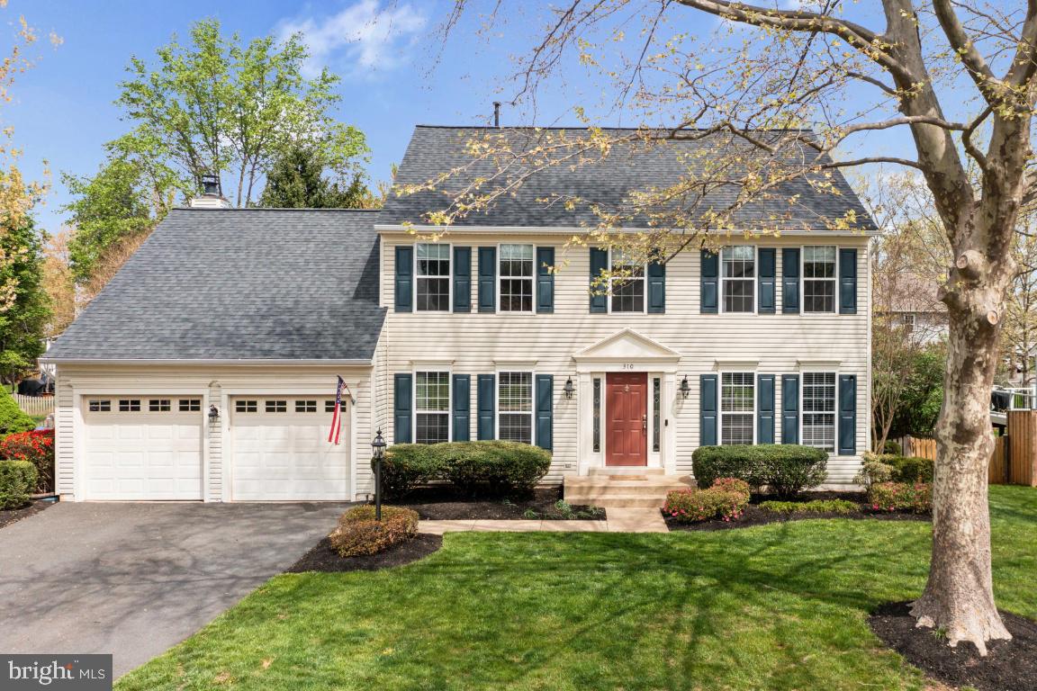 ASHTON DOWNS - Residential