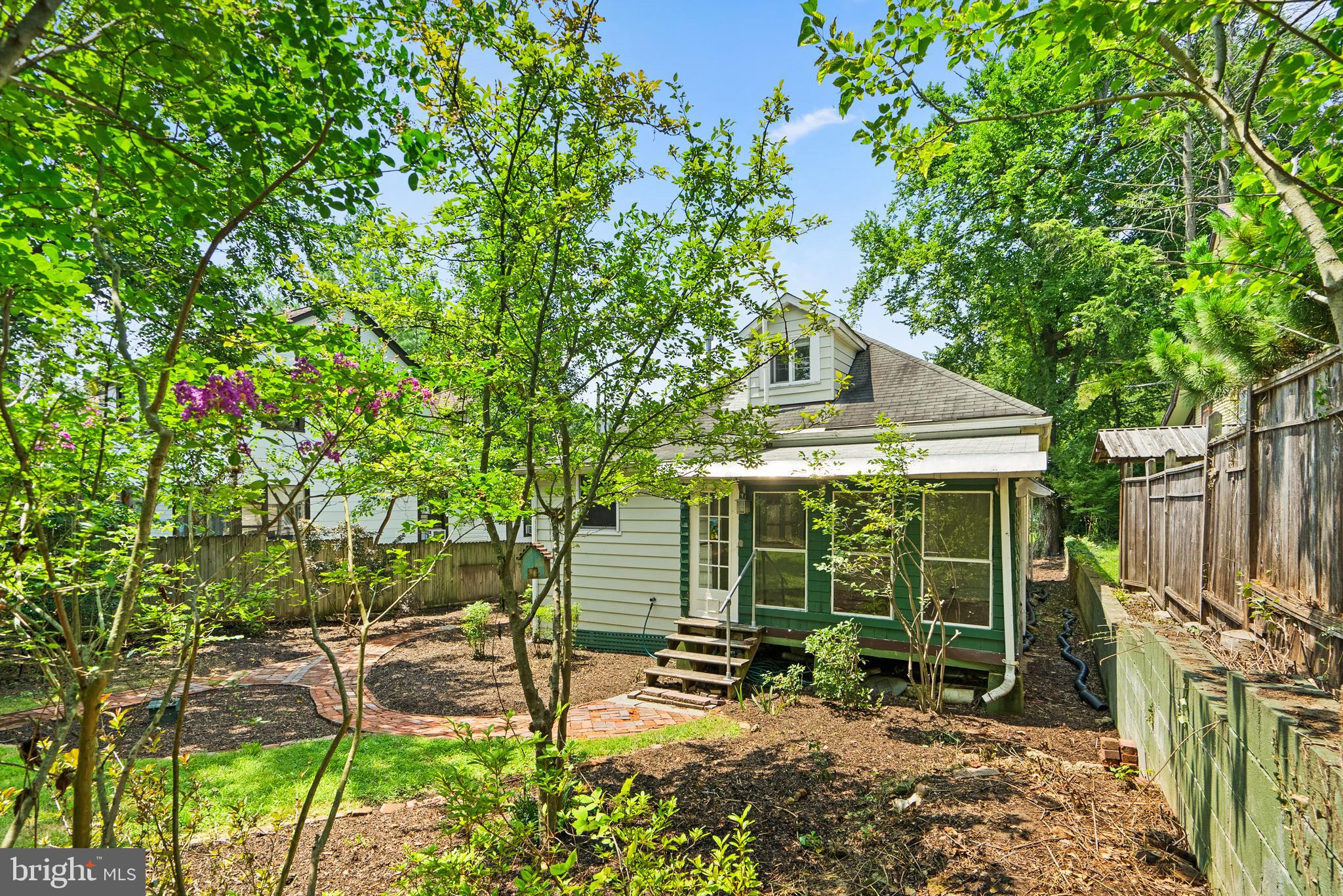 MT RAINIER - Residential