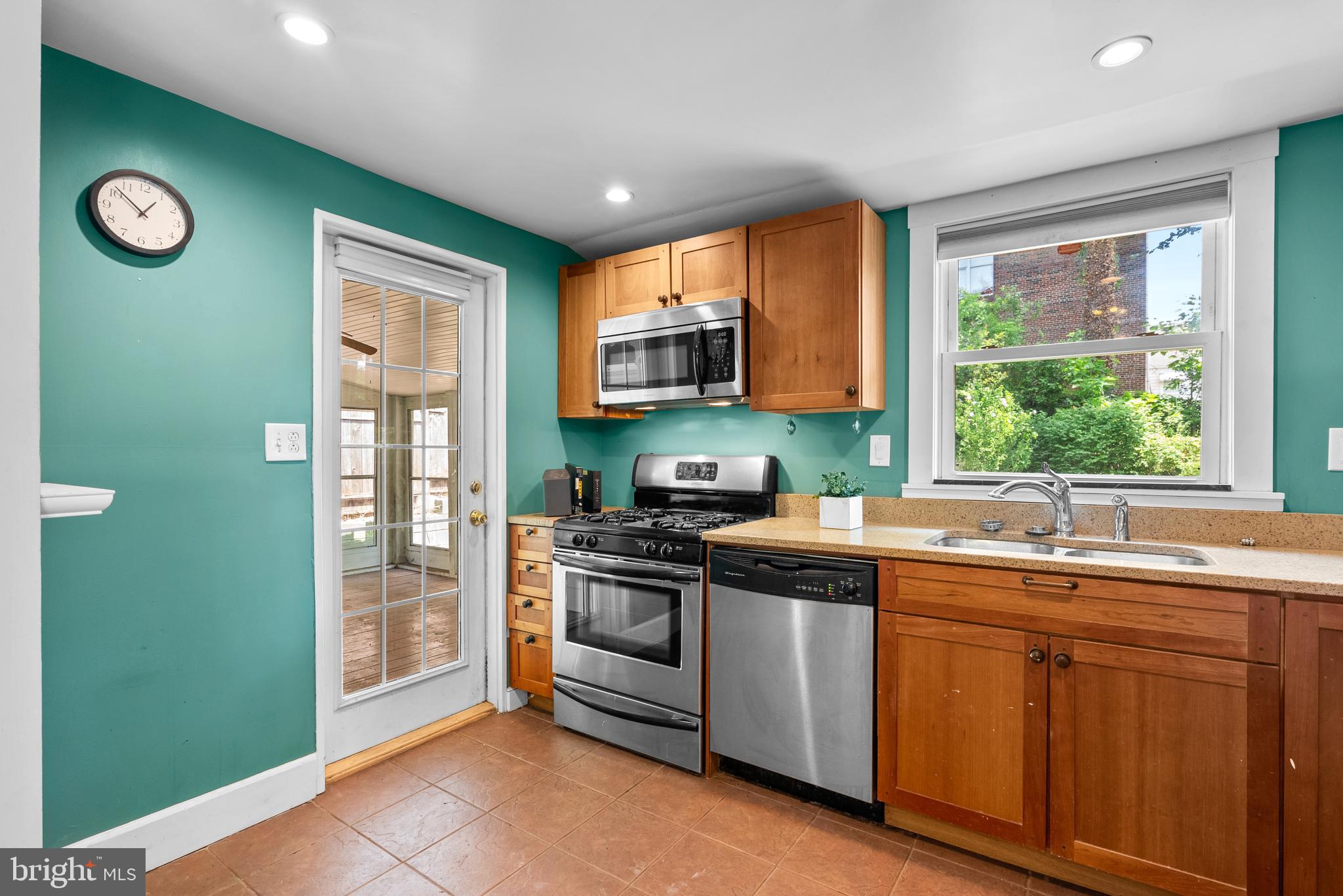 MT RAINIER - Residential