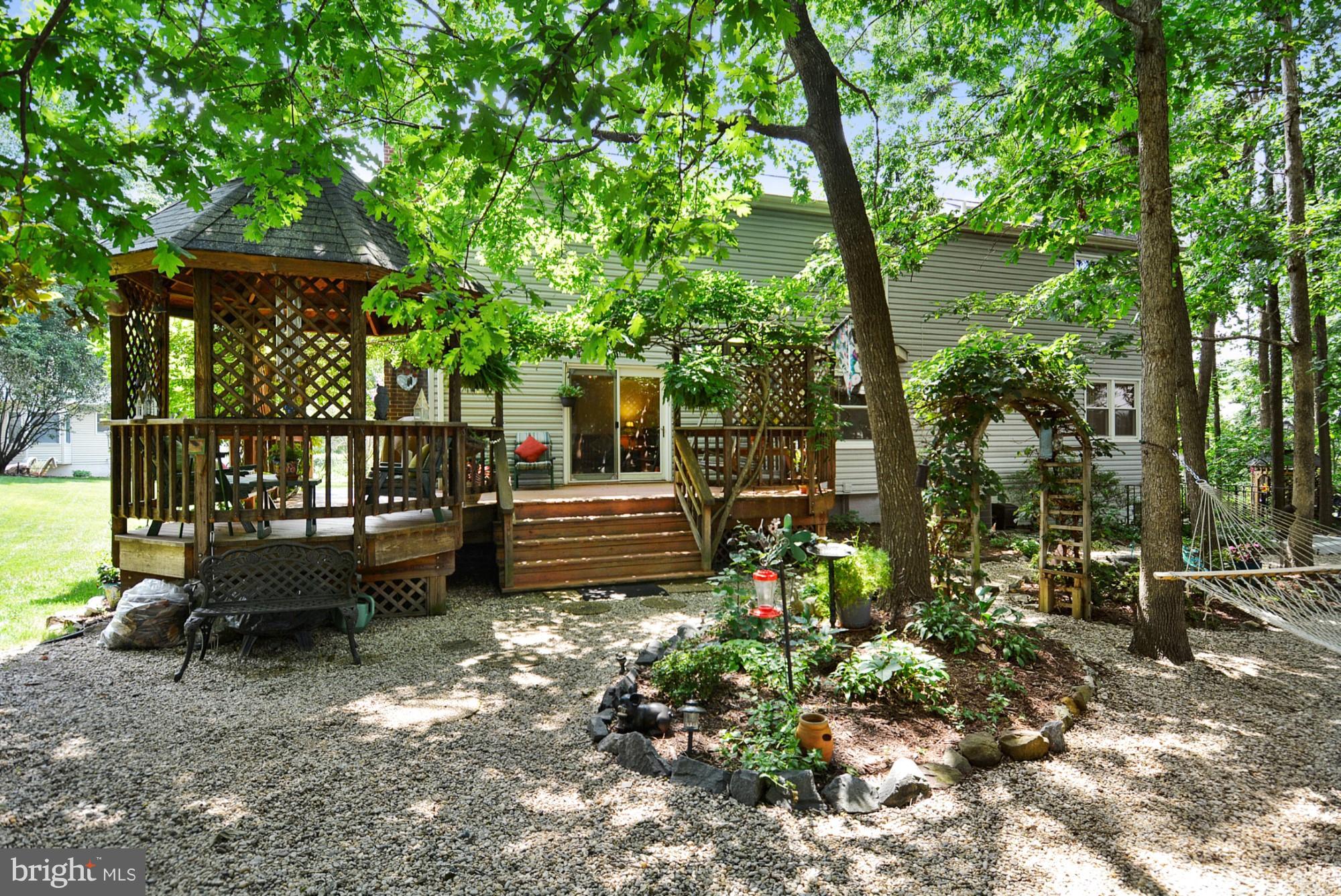 LITTLE ROCKY RUN - Residential