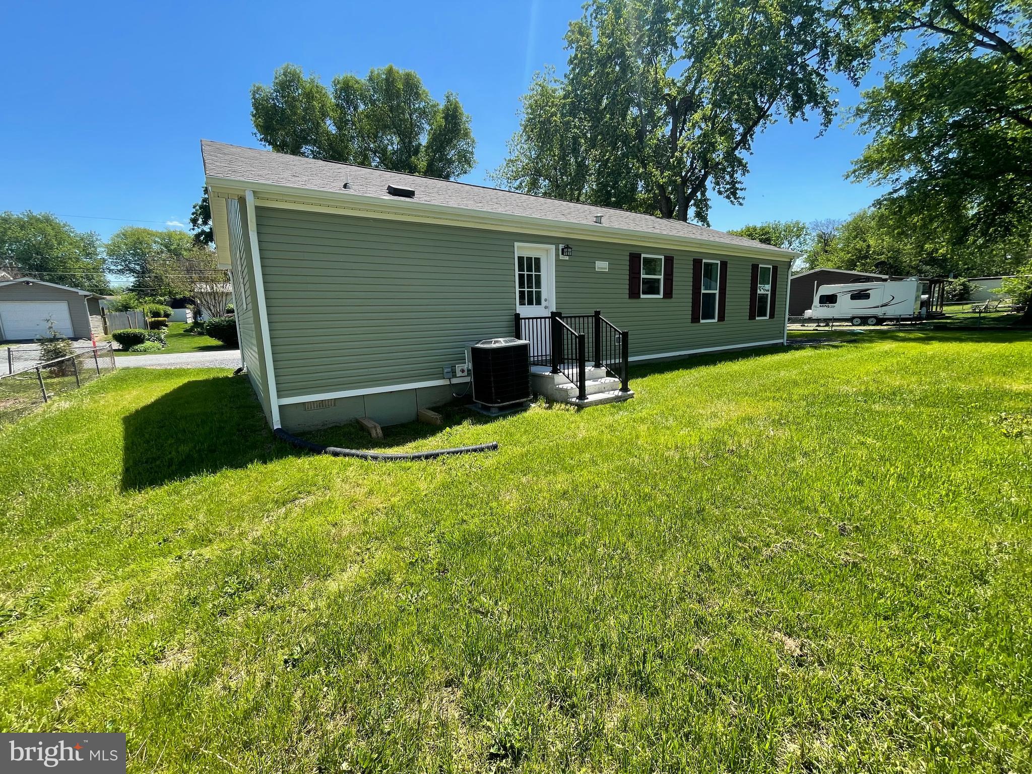 FOX GLEN - Residential