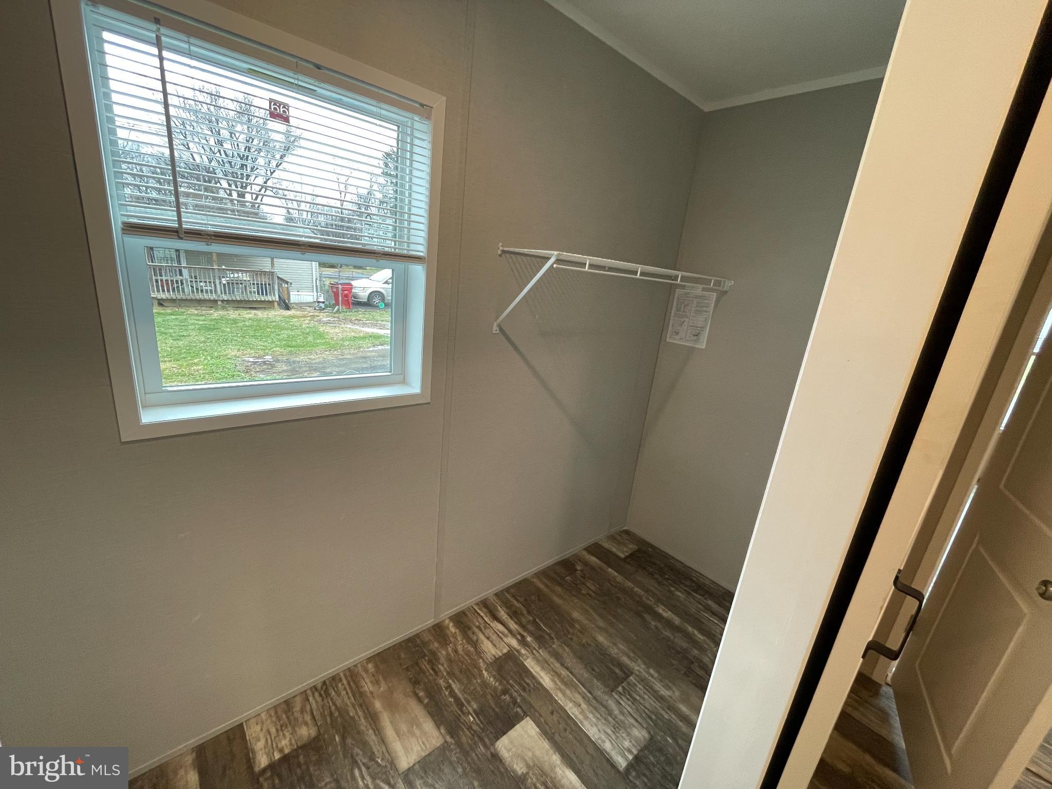 FOX GLEN - Residential