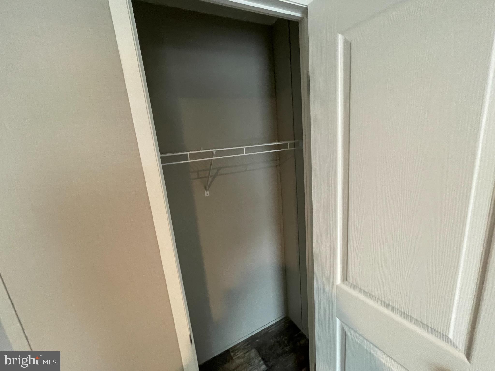 FOX GLEN - Residential