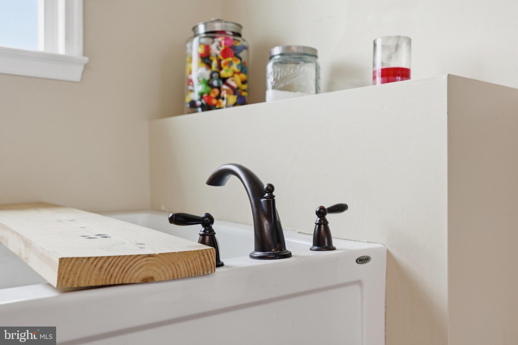 WEBBER SPRINGS - Residential