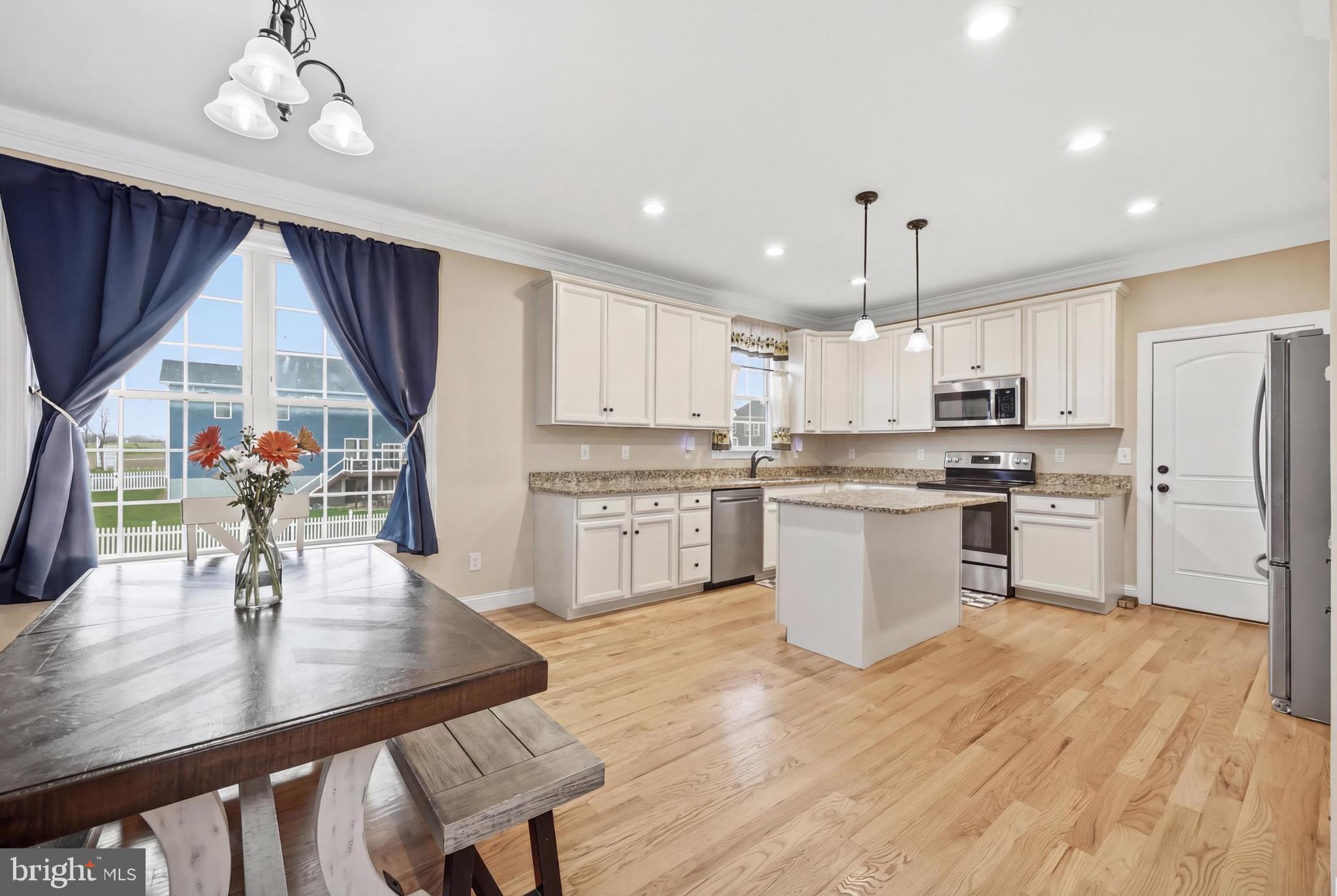 WEBBER SPRINGS - Residential