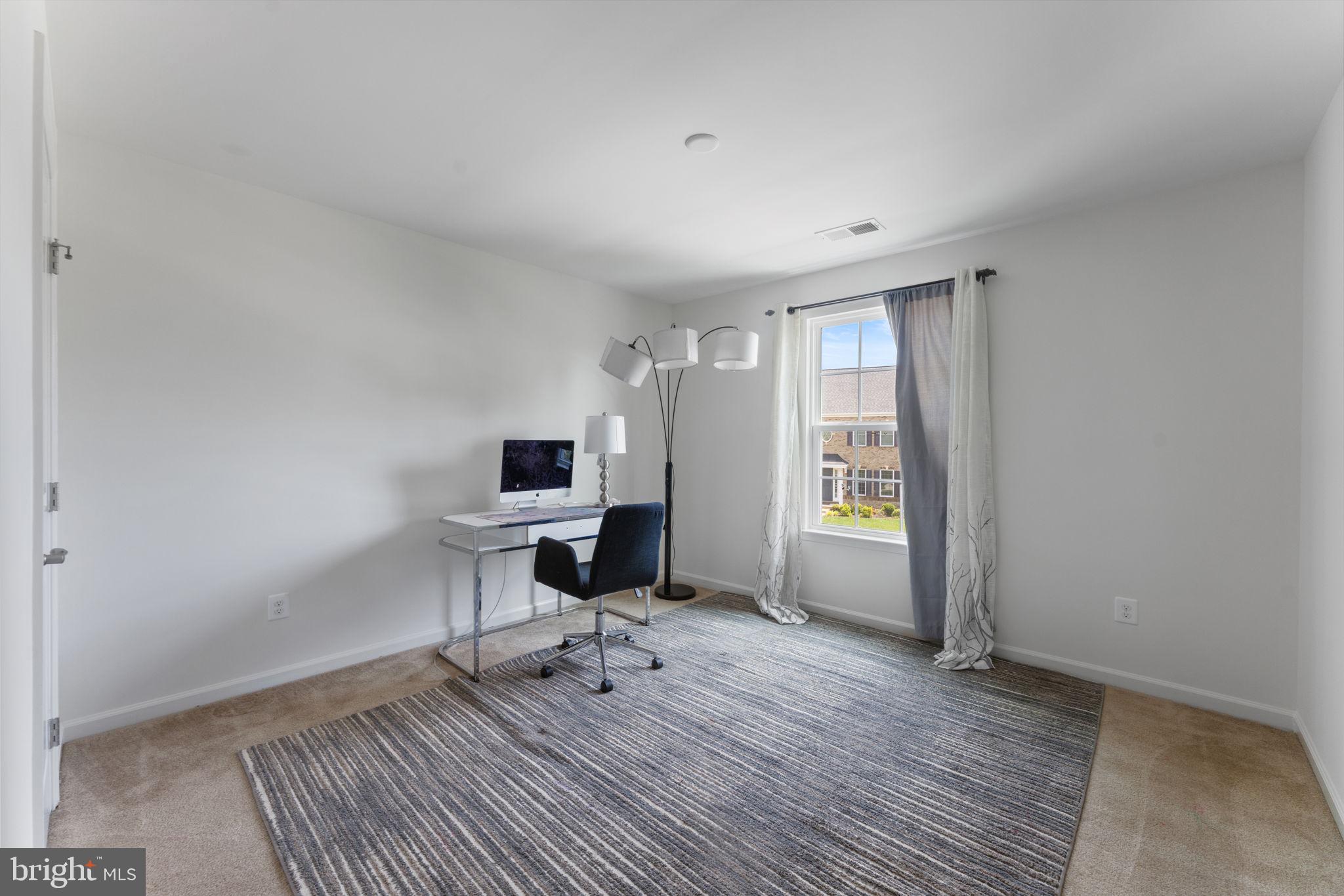 KIRKPATRICK WEST - Residential