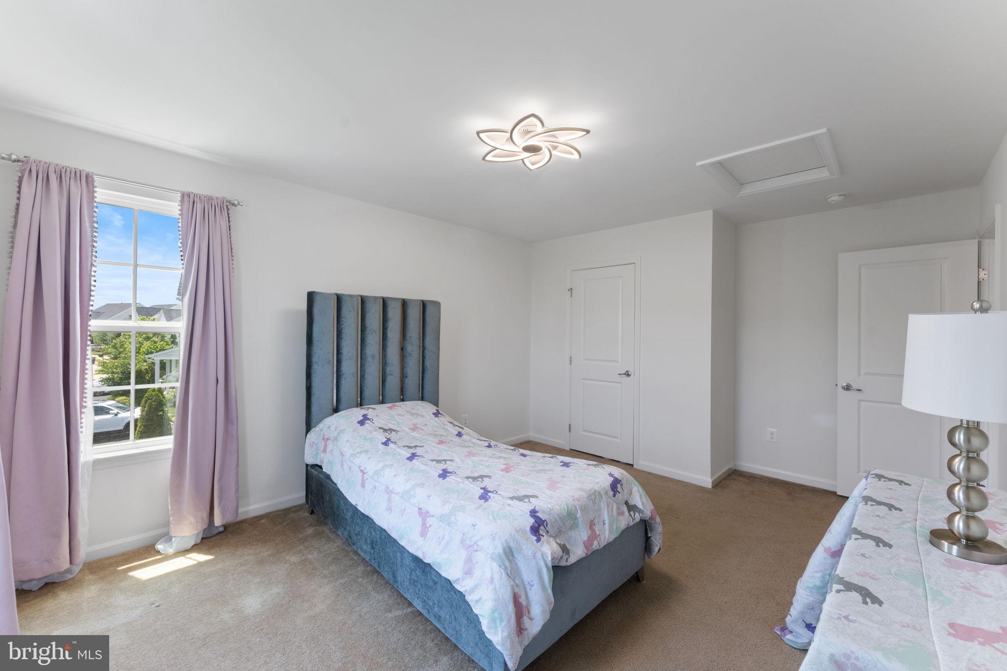 KIRKPATRICK WEST - Residential