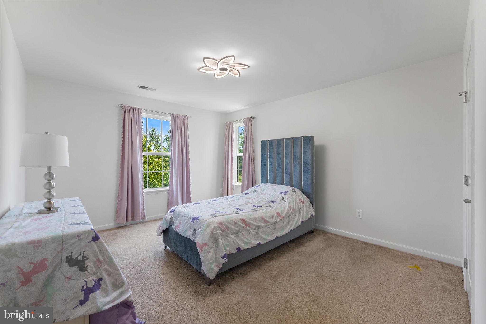 KIRKPATRICK WEST - Residential