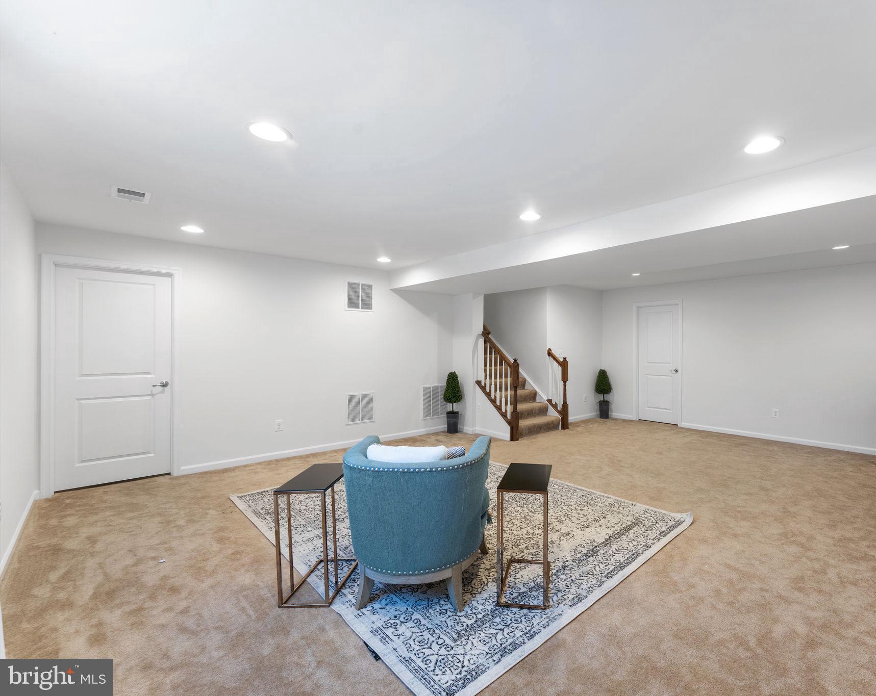 KIRKPATRICK WEST - Residential