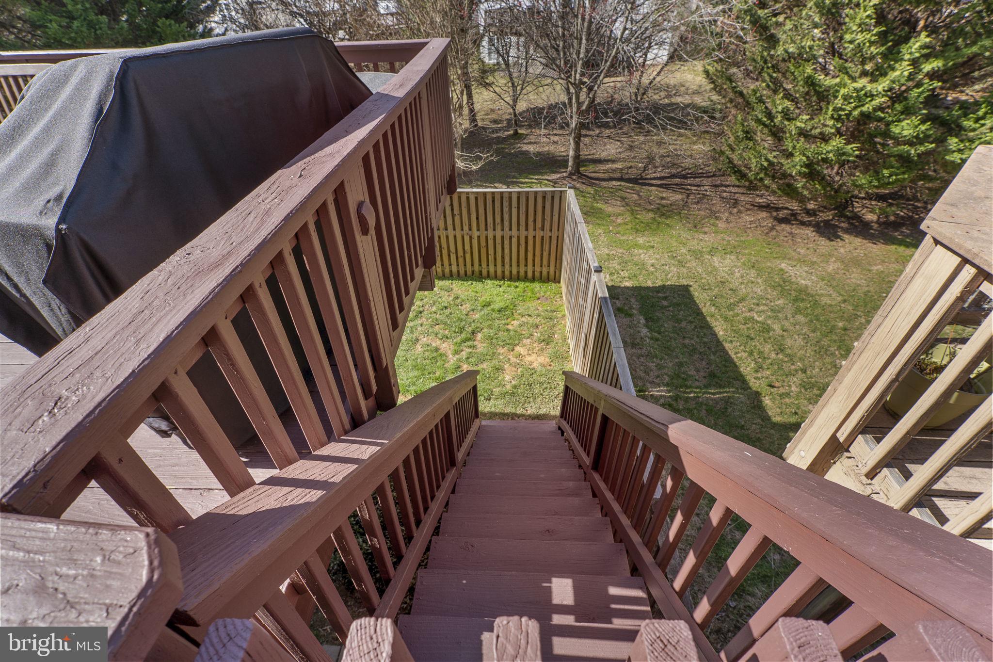 MANOR OAKS - Residential