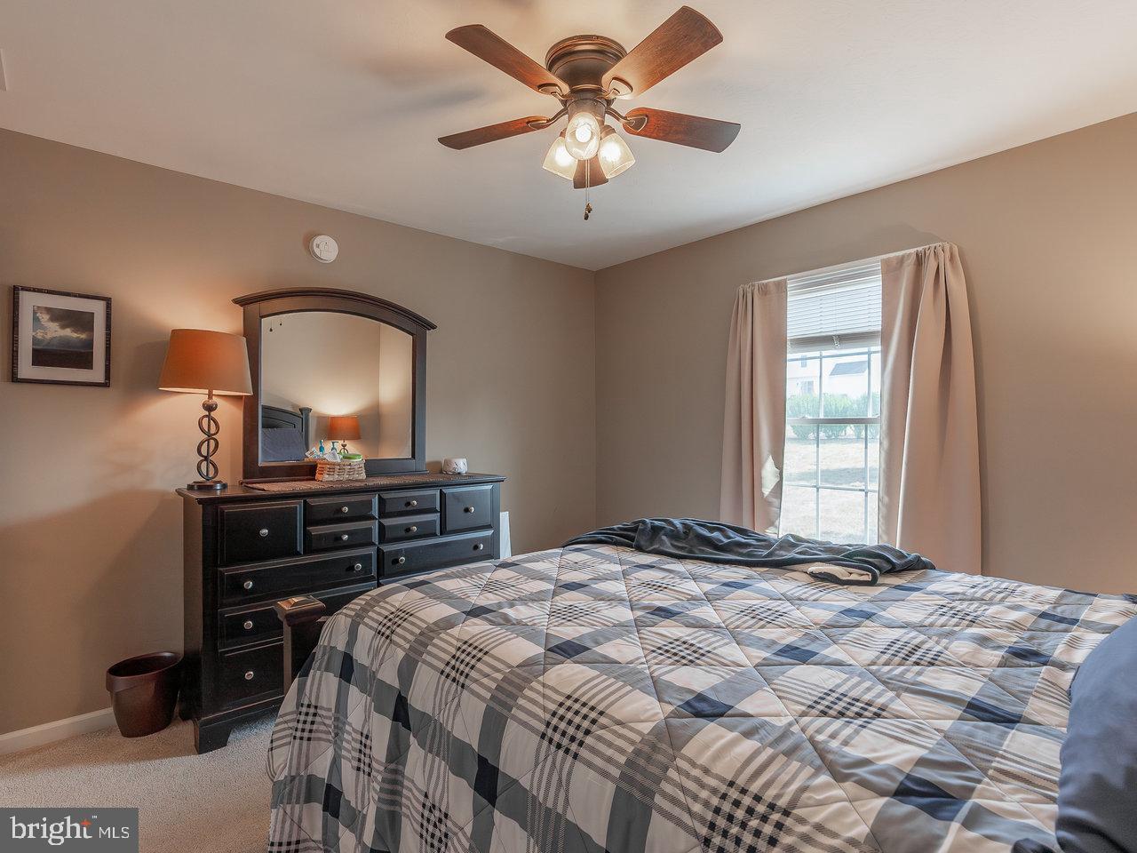 COYOTE RUN - Residential