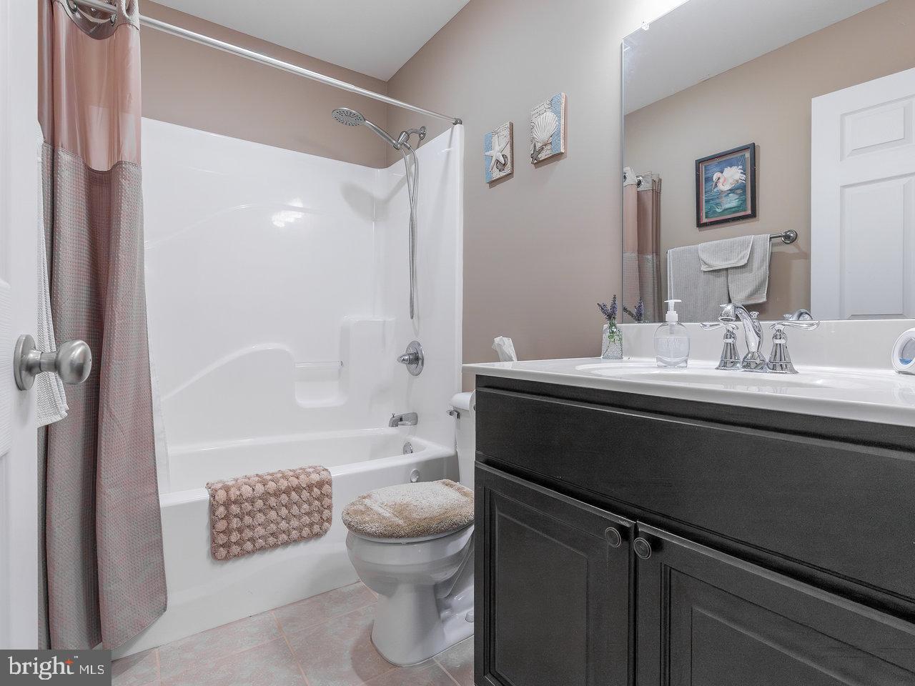 COYOTE RUN - Residential