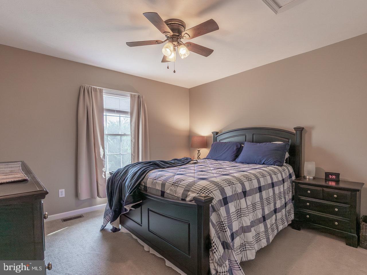 COYOTE RUN - Residential