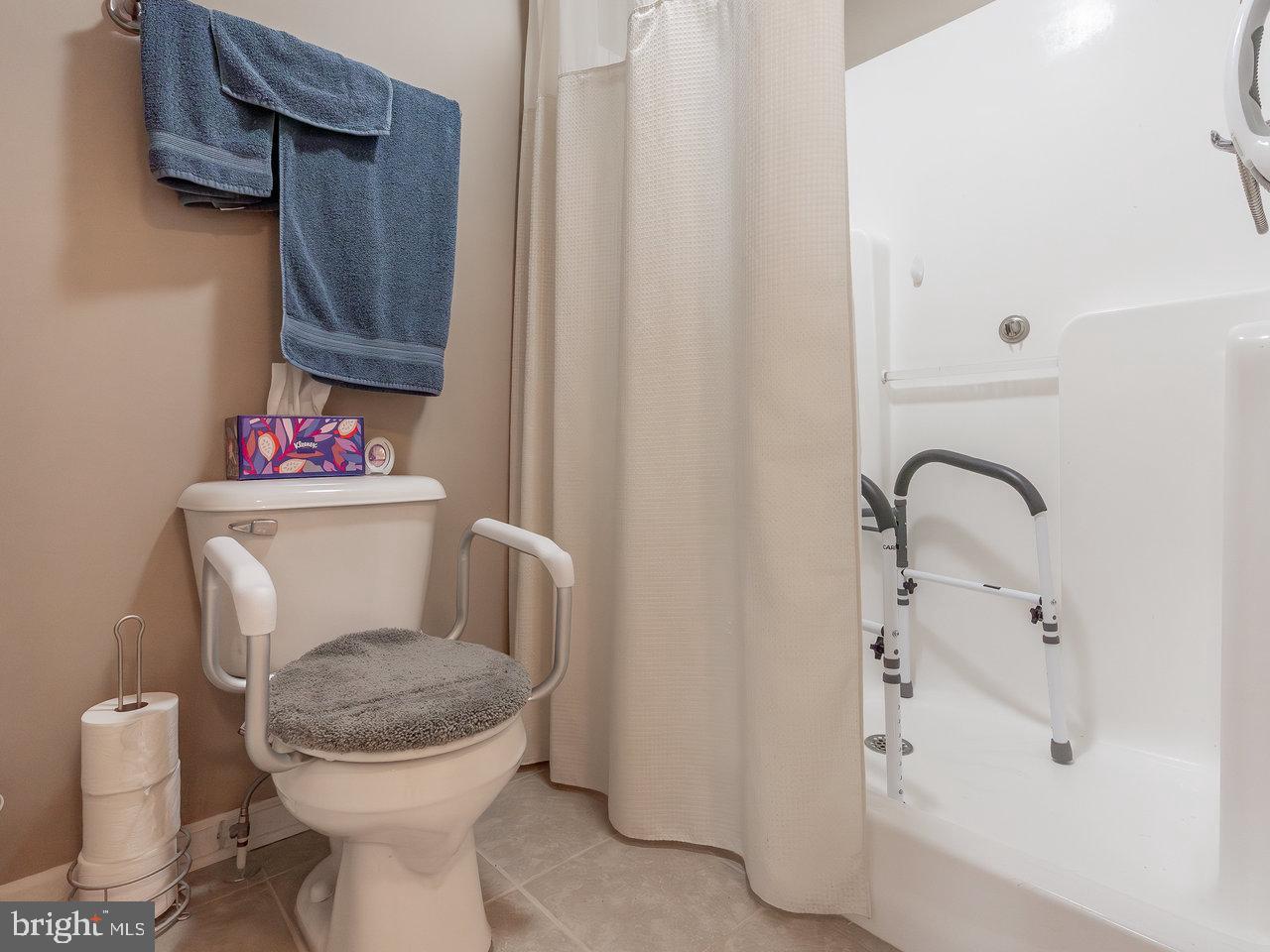 COYOTE RUN - Residential